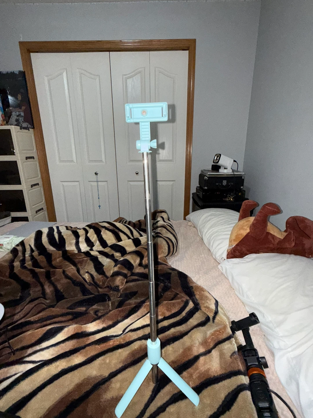 Blue Extendable Selfie Stick Tripod with Phone Mount - photo 2