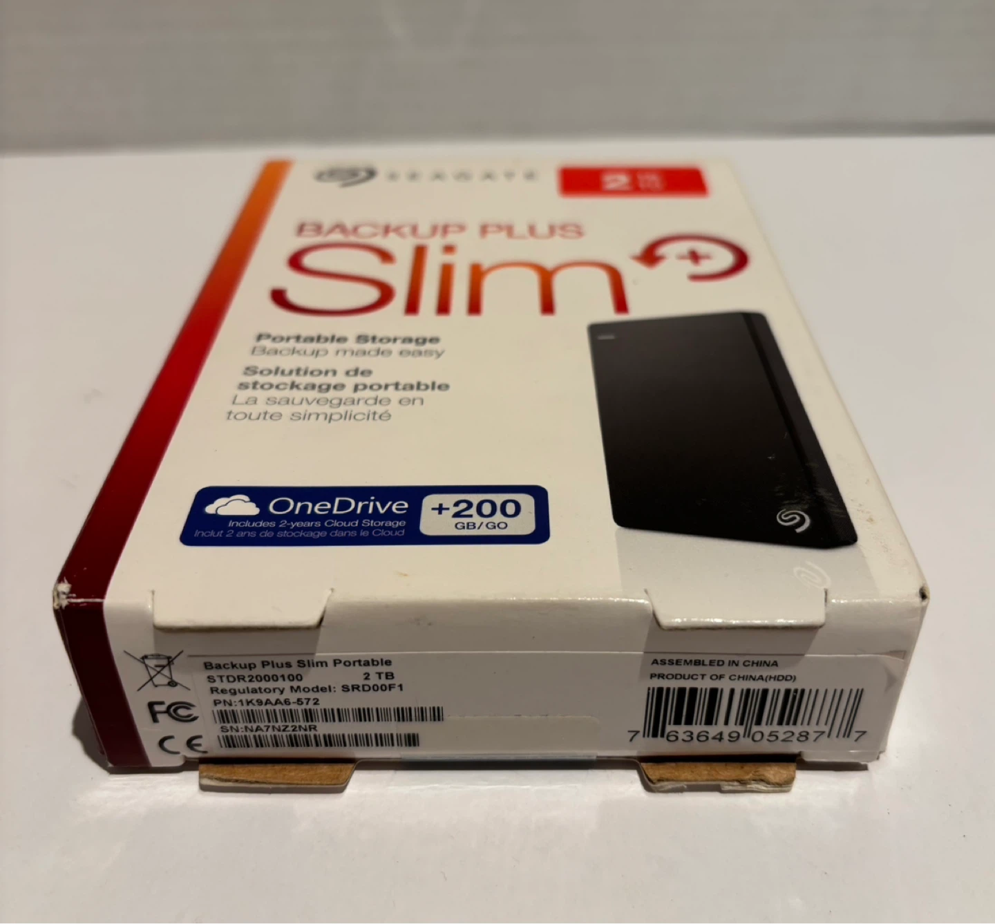 Seagate Backup Plus Slim Portable 2TB External Hard Drive - photo 2