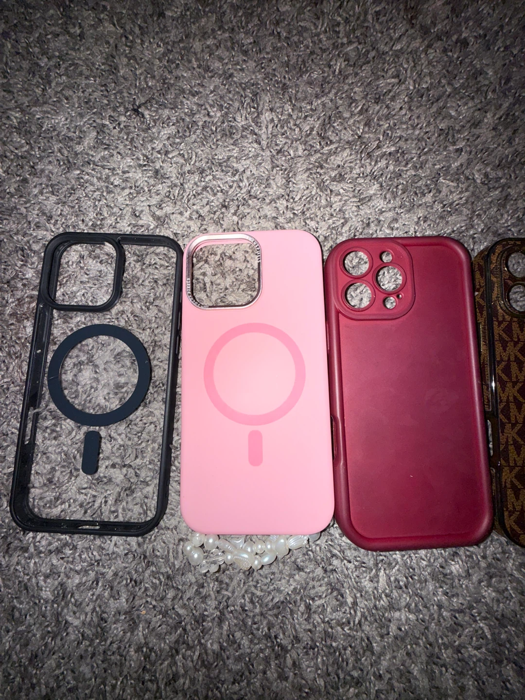 Assorted iPhone 16 Pro max Cases - photo 3
