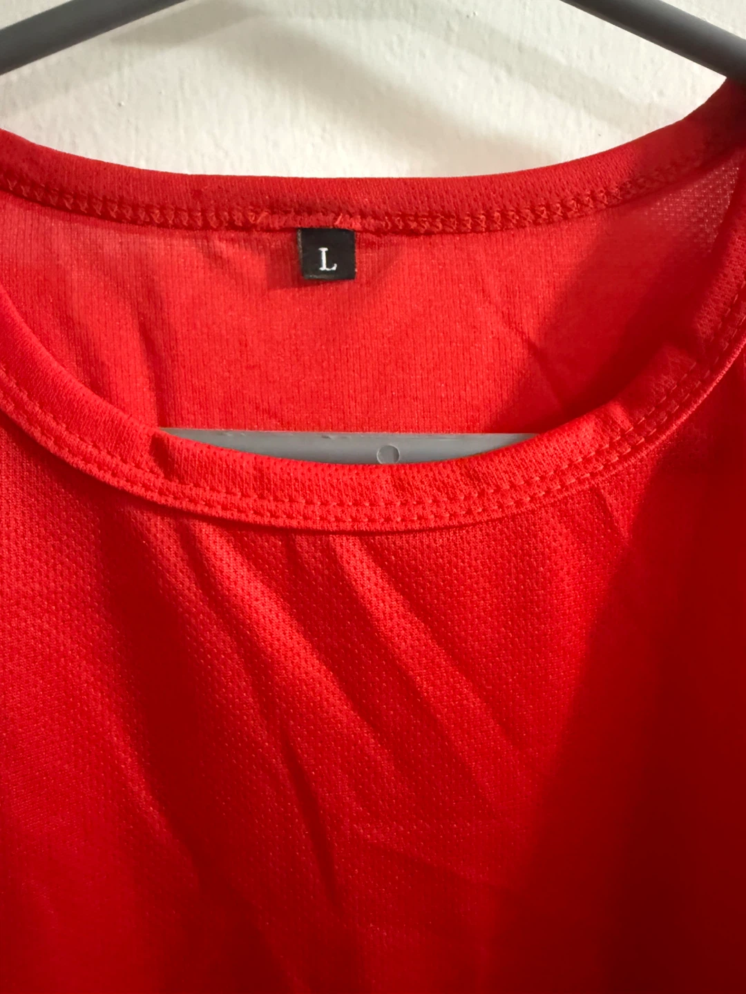 Red T-Shirt Size L ⚽ - photo 2