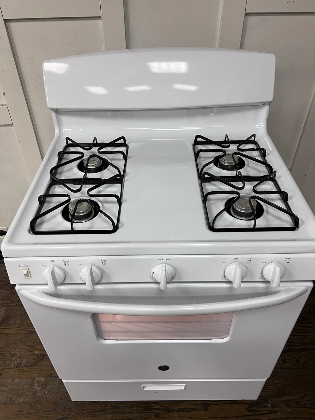 White GE Gas Range