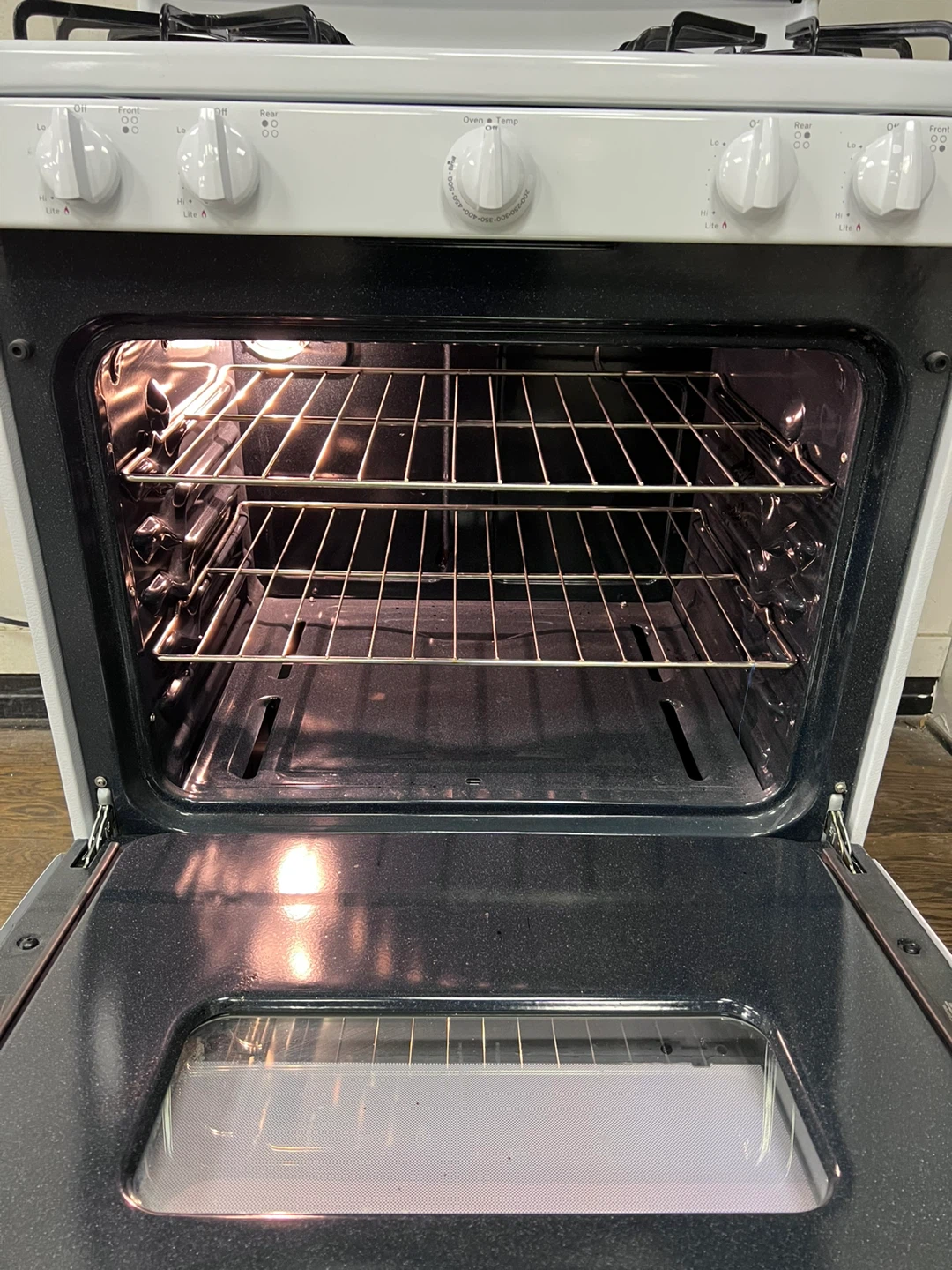 White GE Gas Range - photo 2
