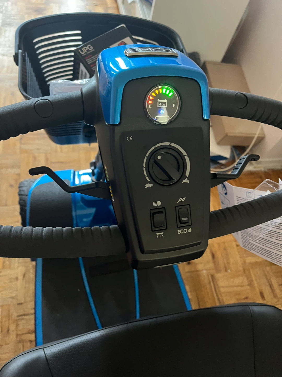 Mobility scooter - photo 3
