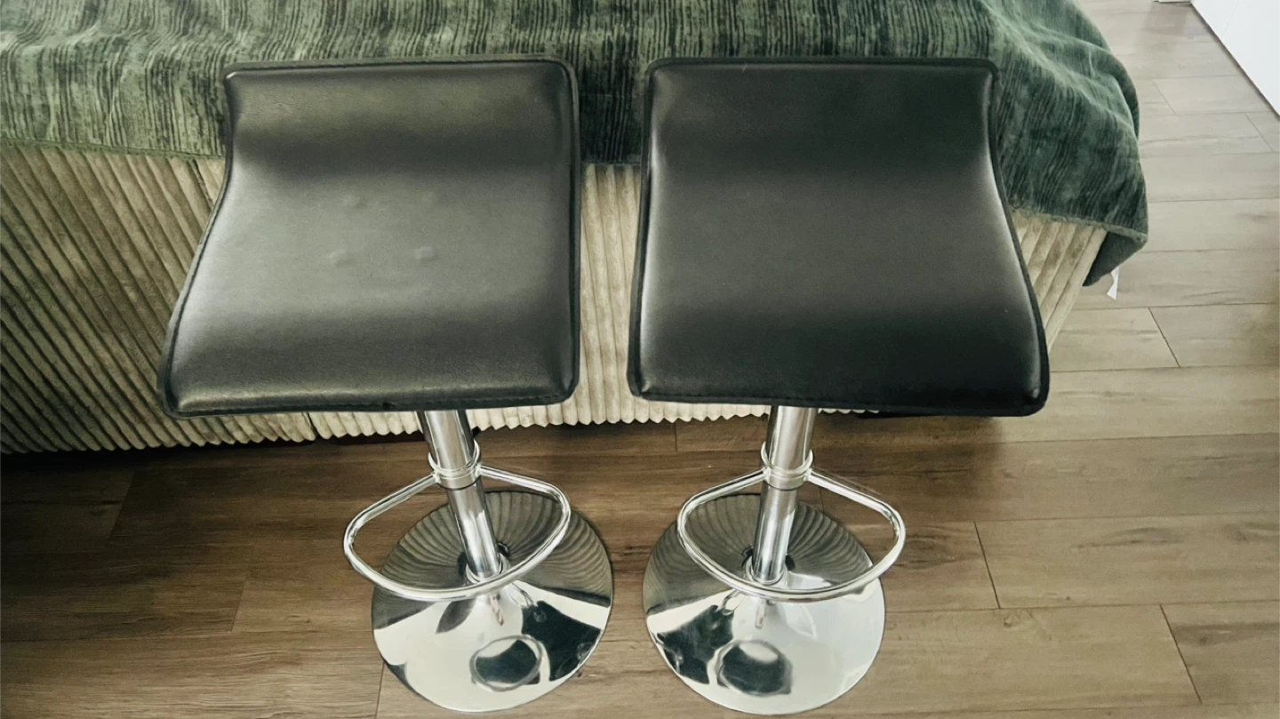 Set of 2 Black Adjustable Bar Stools