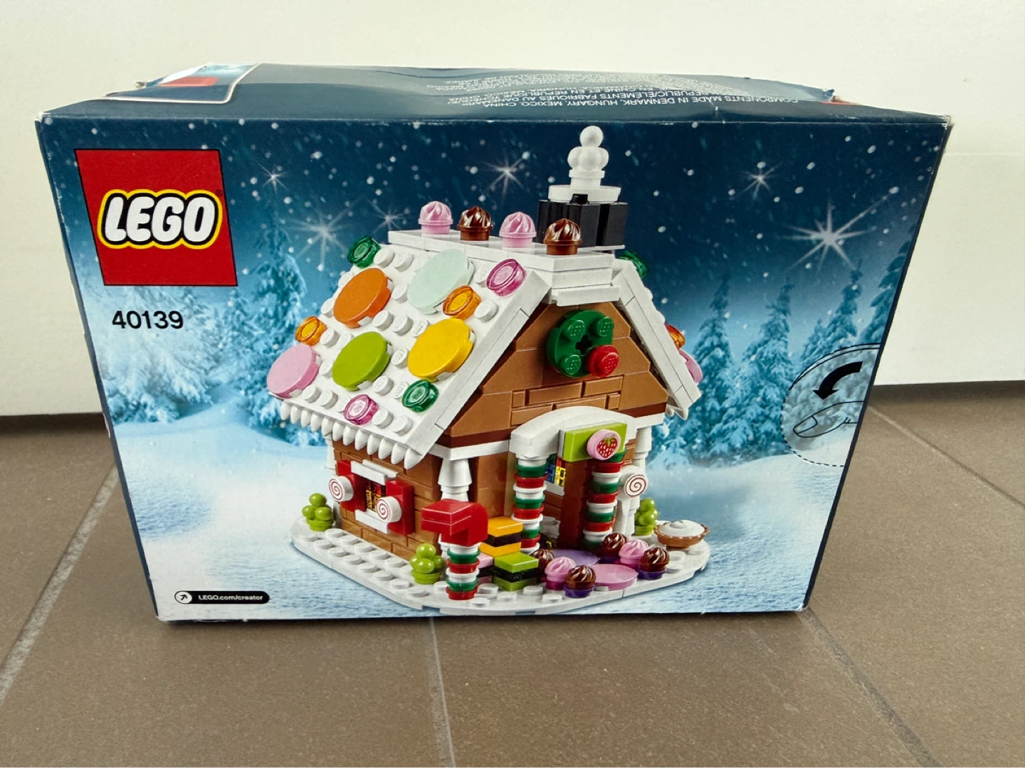 LEGO 40139 Gingerbread House - photo 2