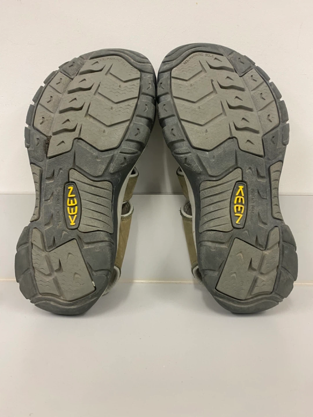 KEEN Newport H2 Men’s Hiking Sandals Fits Size 9 - 9.5 - photo 4