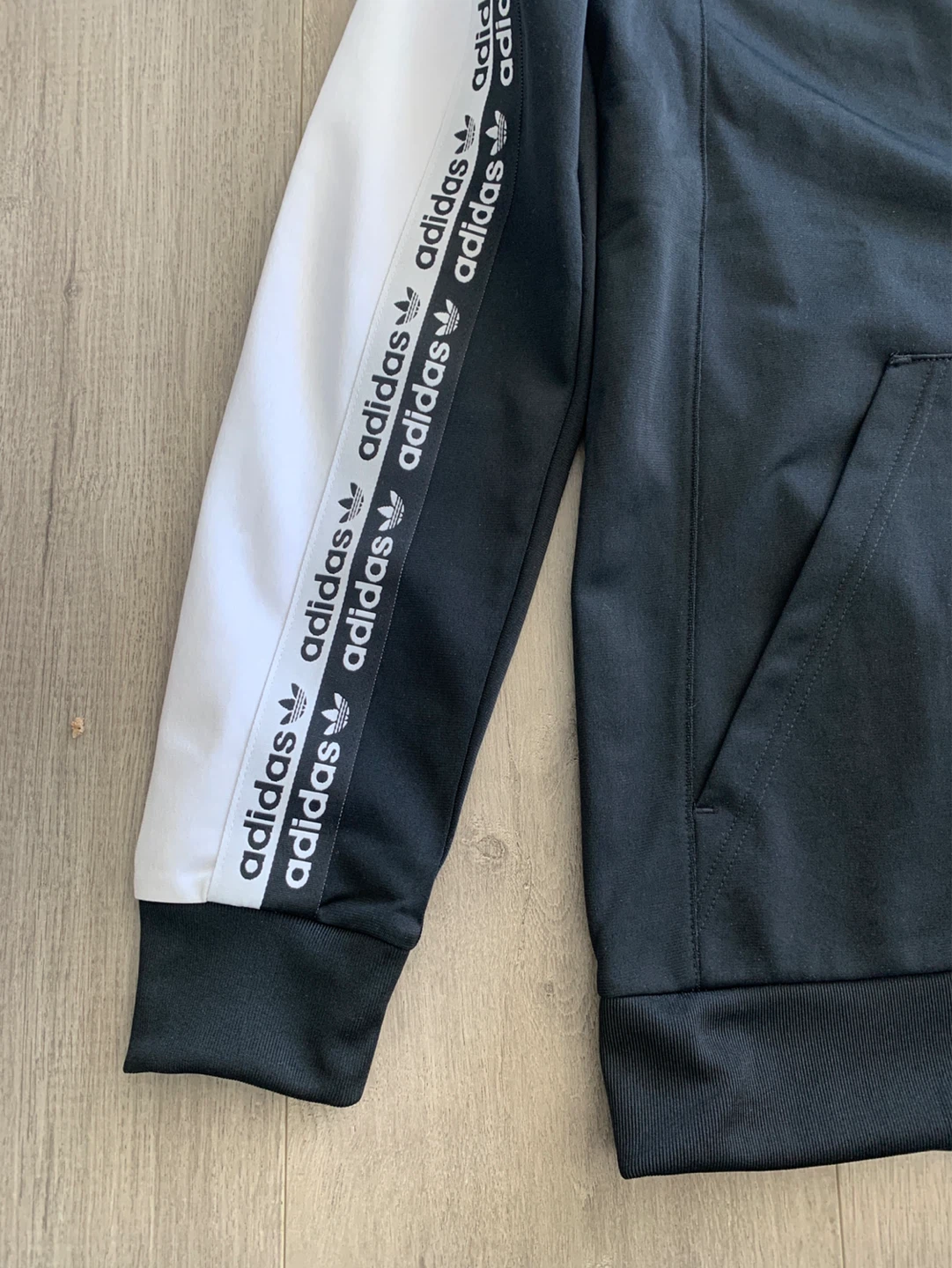Adidas Originals ⚽️ Track Jacket - Black: White- Youth XL - photo 5