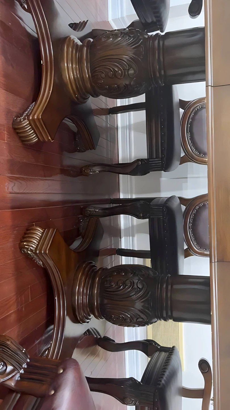 Dining table - photo 4