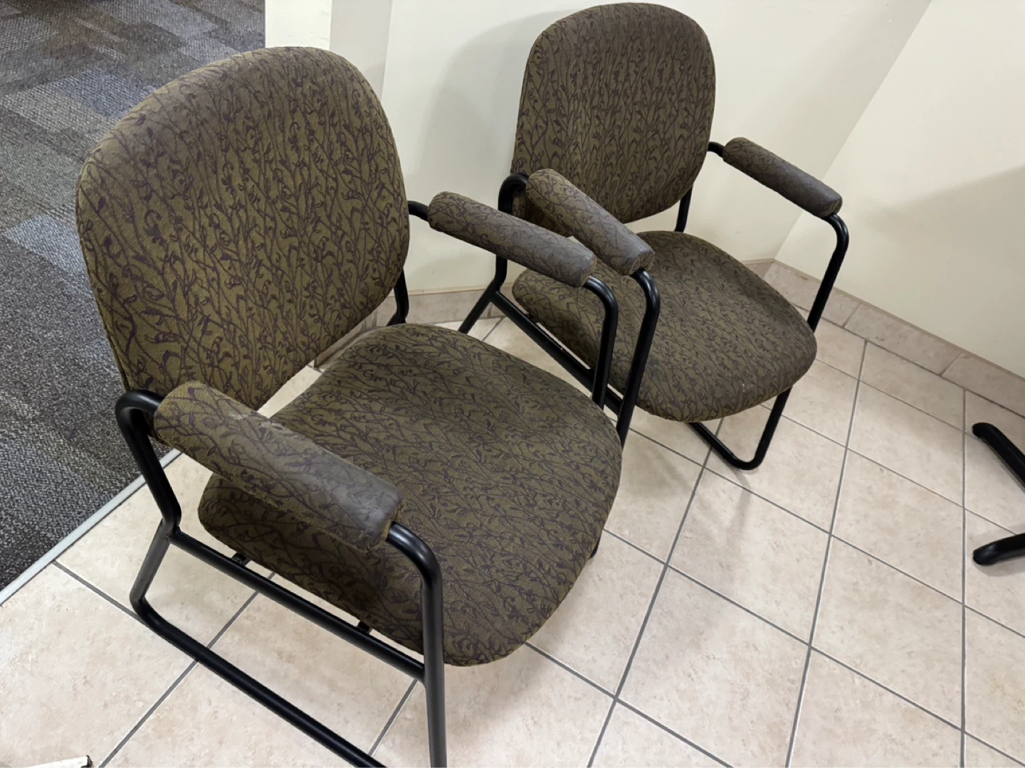 Set of 2 Accent Chairs - photo 2