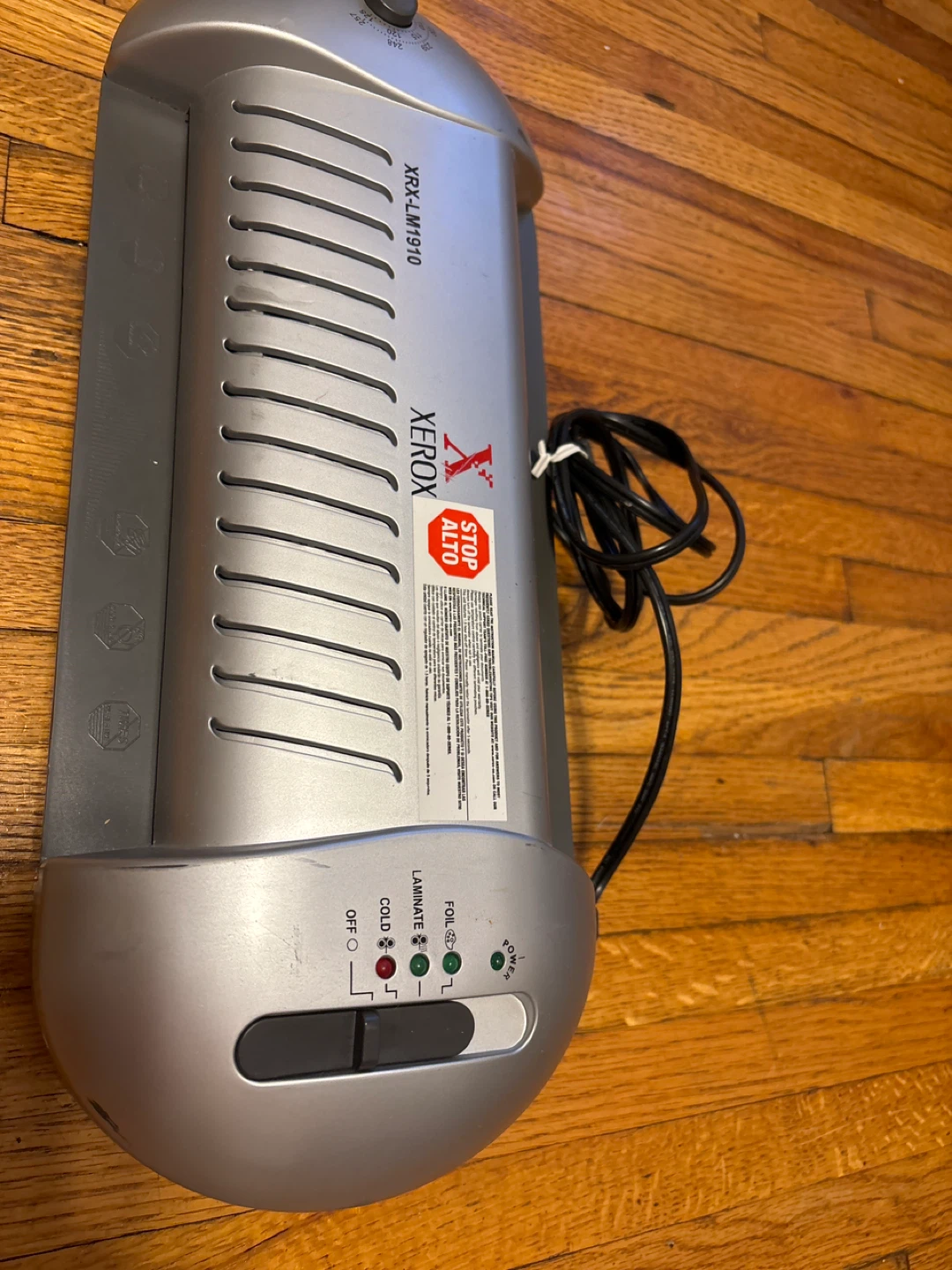 Xerox XRX-LM1910 Laminator with 60 Hot Laminating Pouches - photo 3