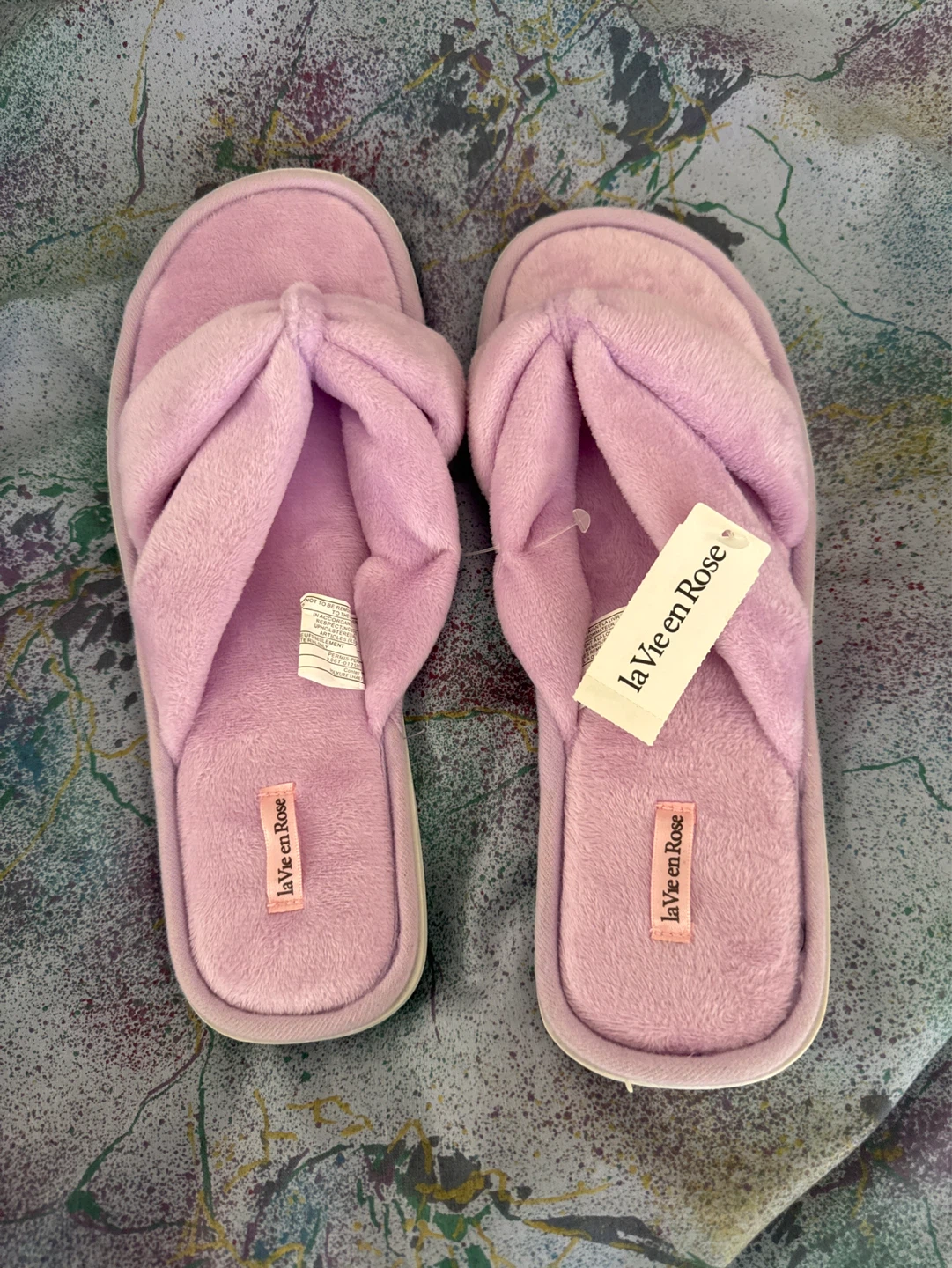 La Vie en Rose Lavender Slippers - Size L ⚽️