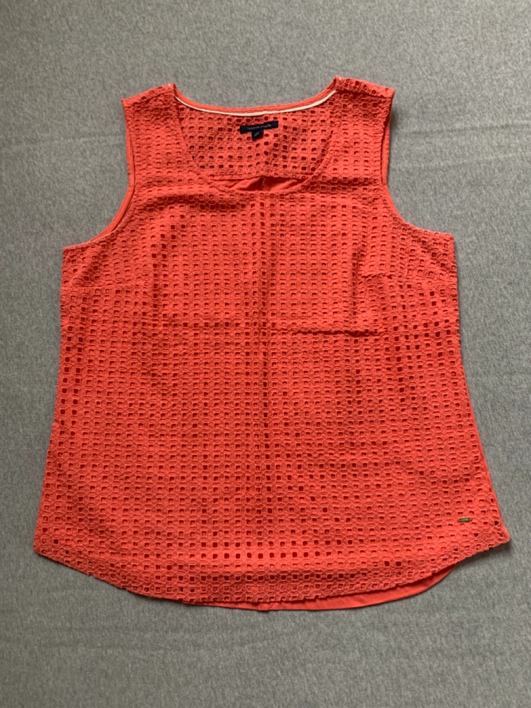 Tommy Hilfiger Ladies Orange Eyelet Top - Size Large ⚽️