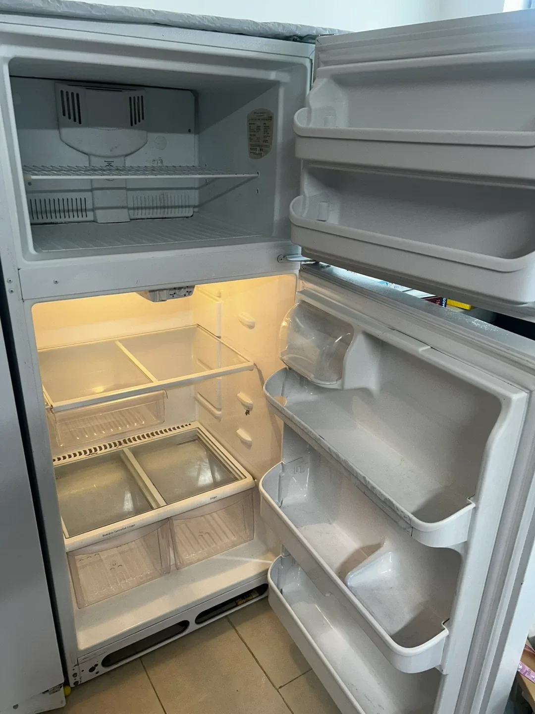 Refrigerator - photo 2