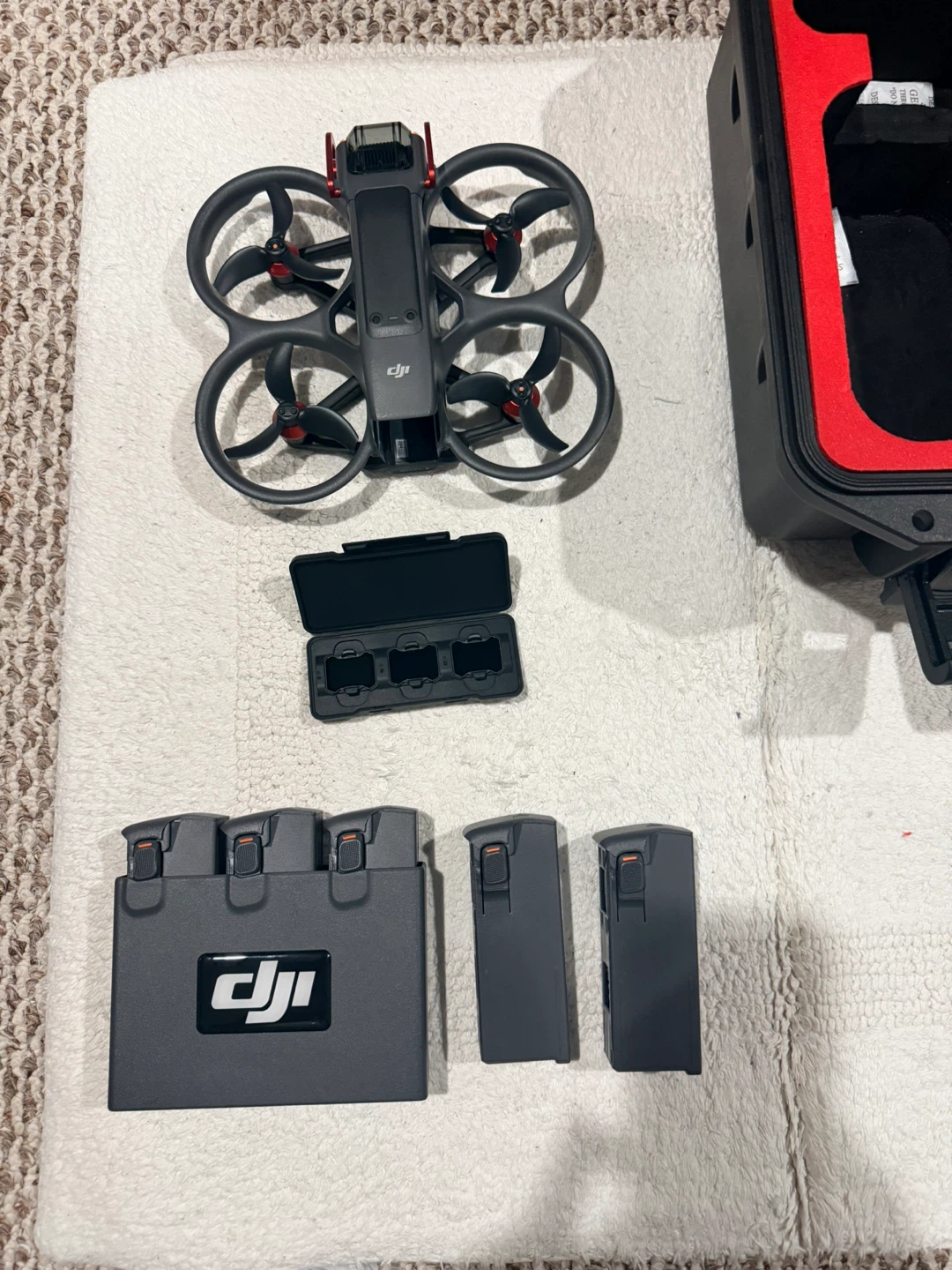 Dji avata 2 and accessories (read description)