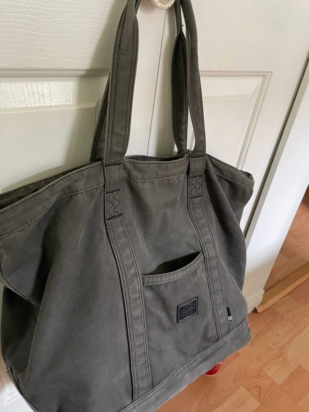 Large Herschel Supply Co. Bag - photo 3