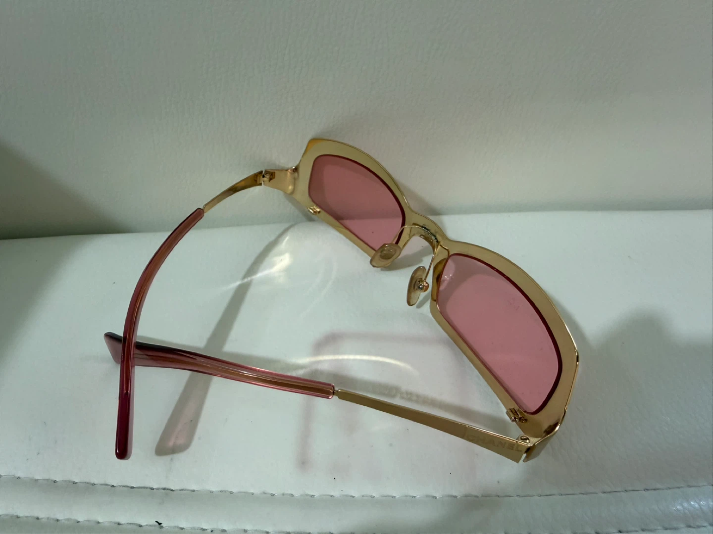 CHANEL Sunglasses Pink Lenses Gold Frame with Case - photo 3