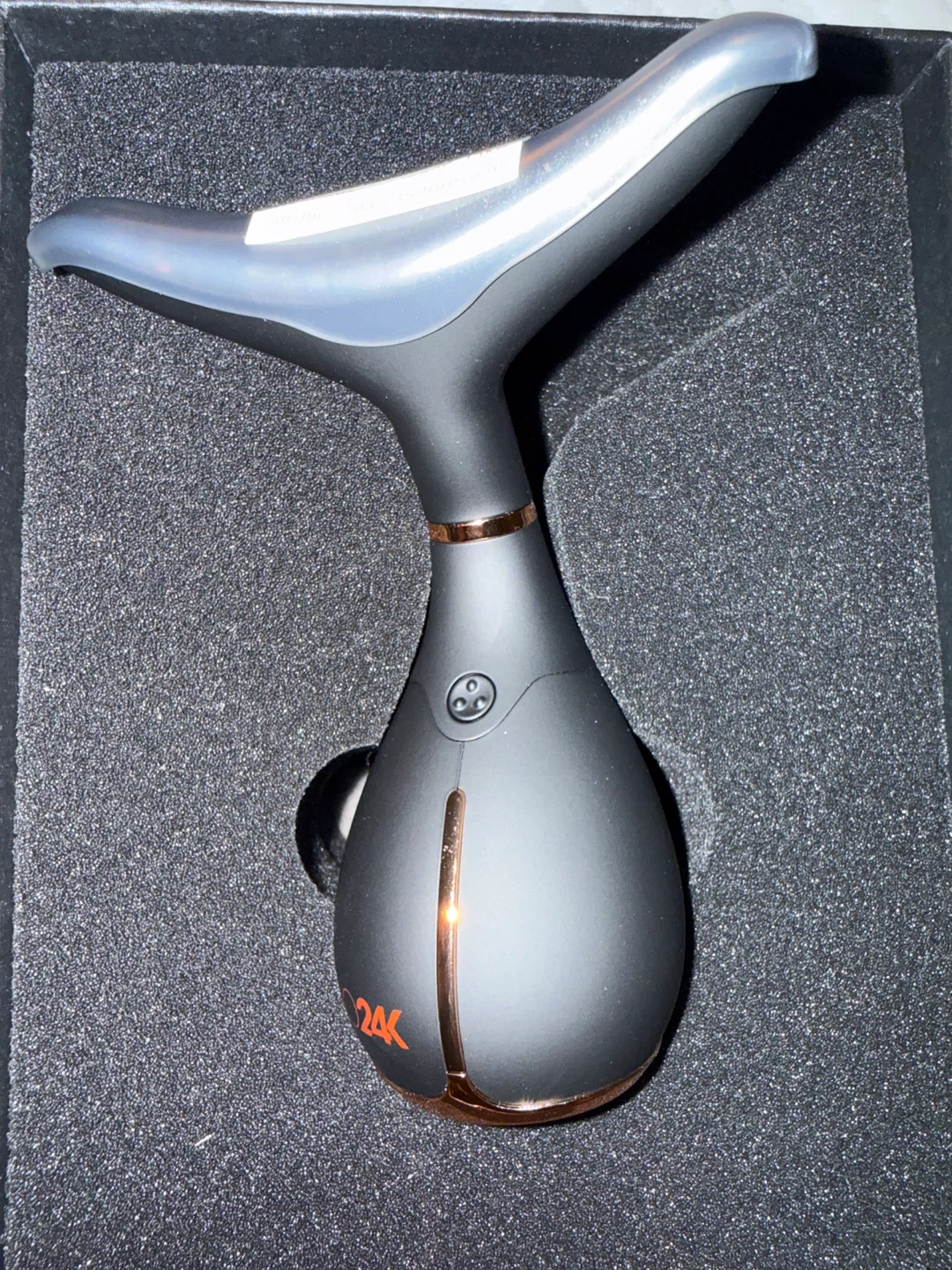 GLO24K Facial Wand Massager
