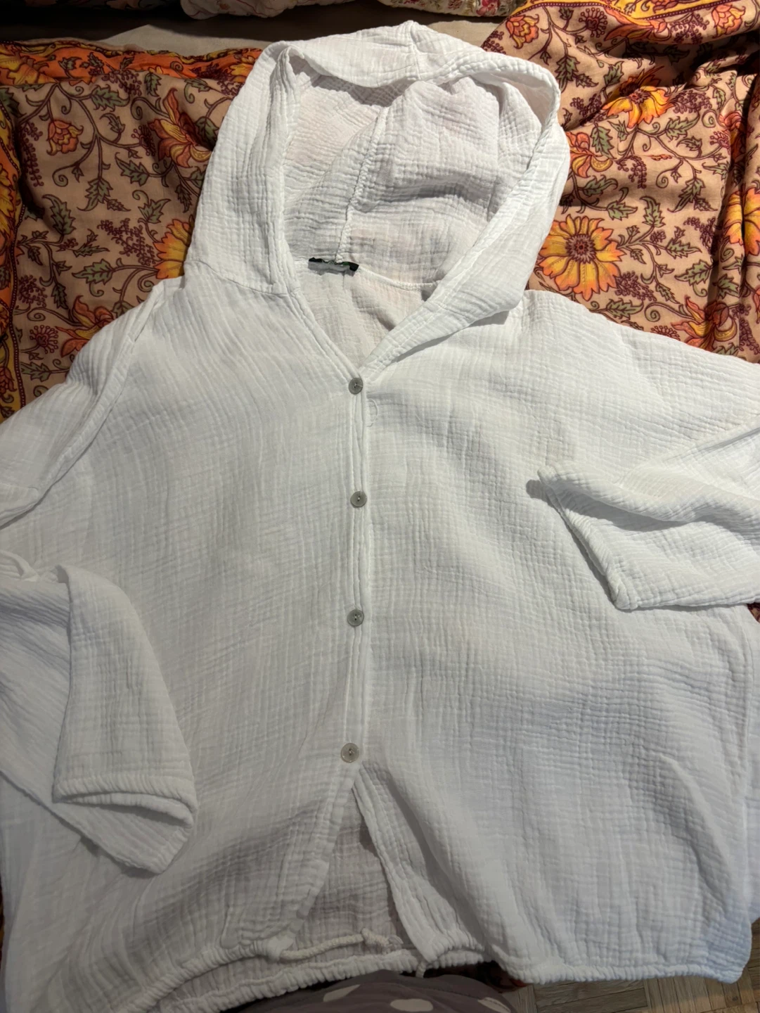 ⚽️Cherishh White Gauze Hooded Button-Up Shirt