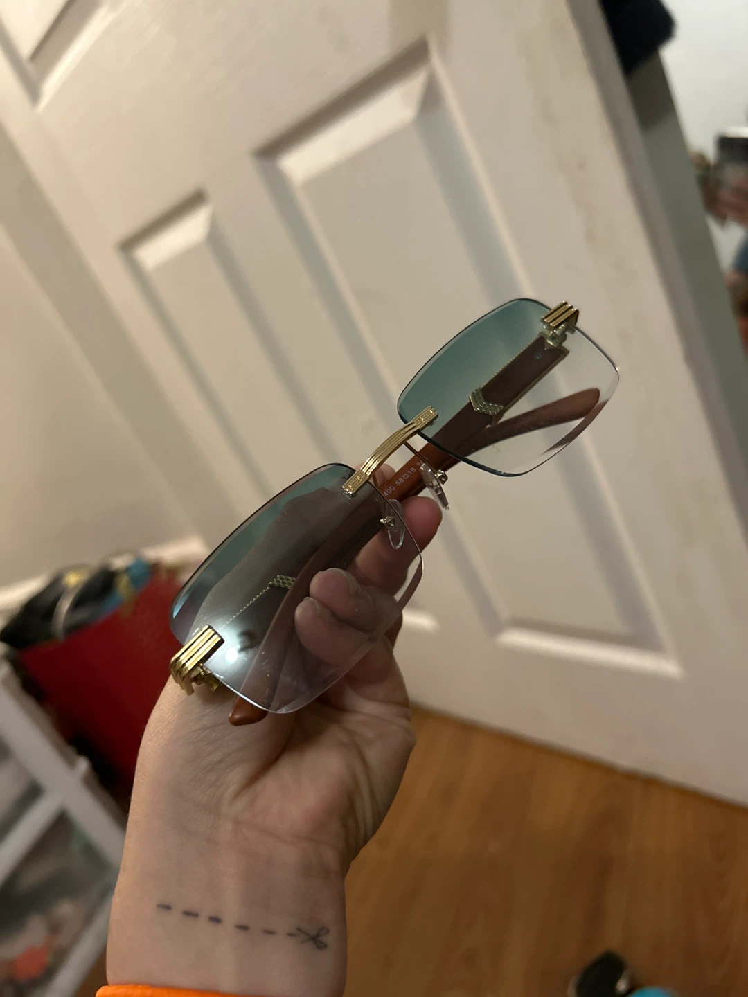 $3 glasses (: - photo 3