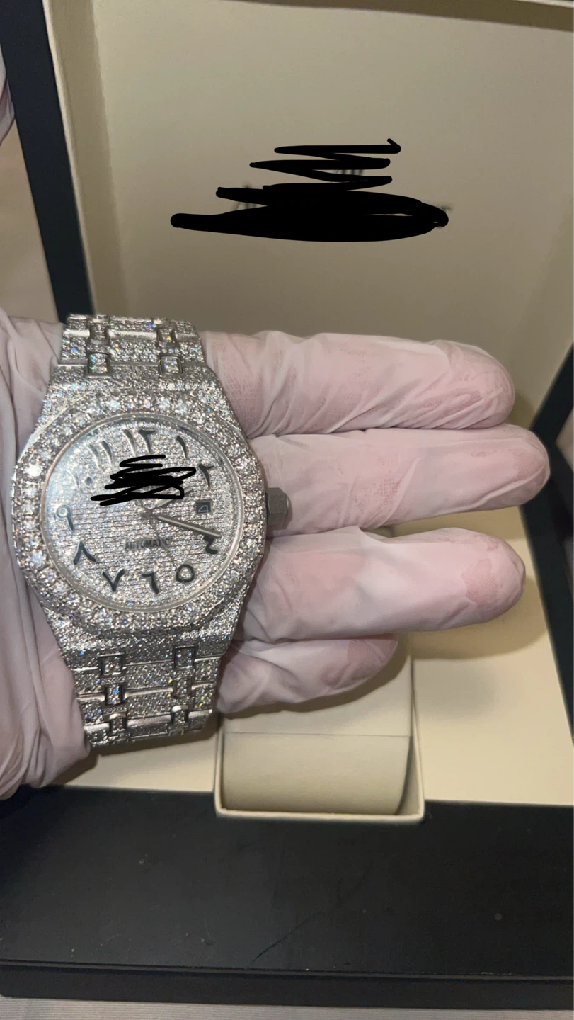 Moissanite watch   CRAZY SHINE💎💎