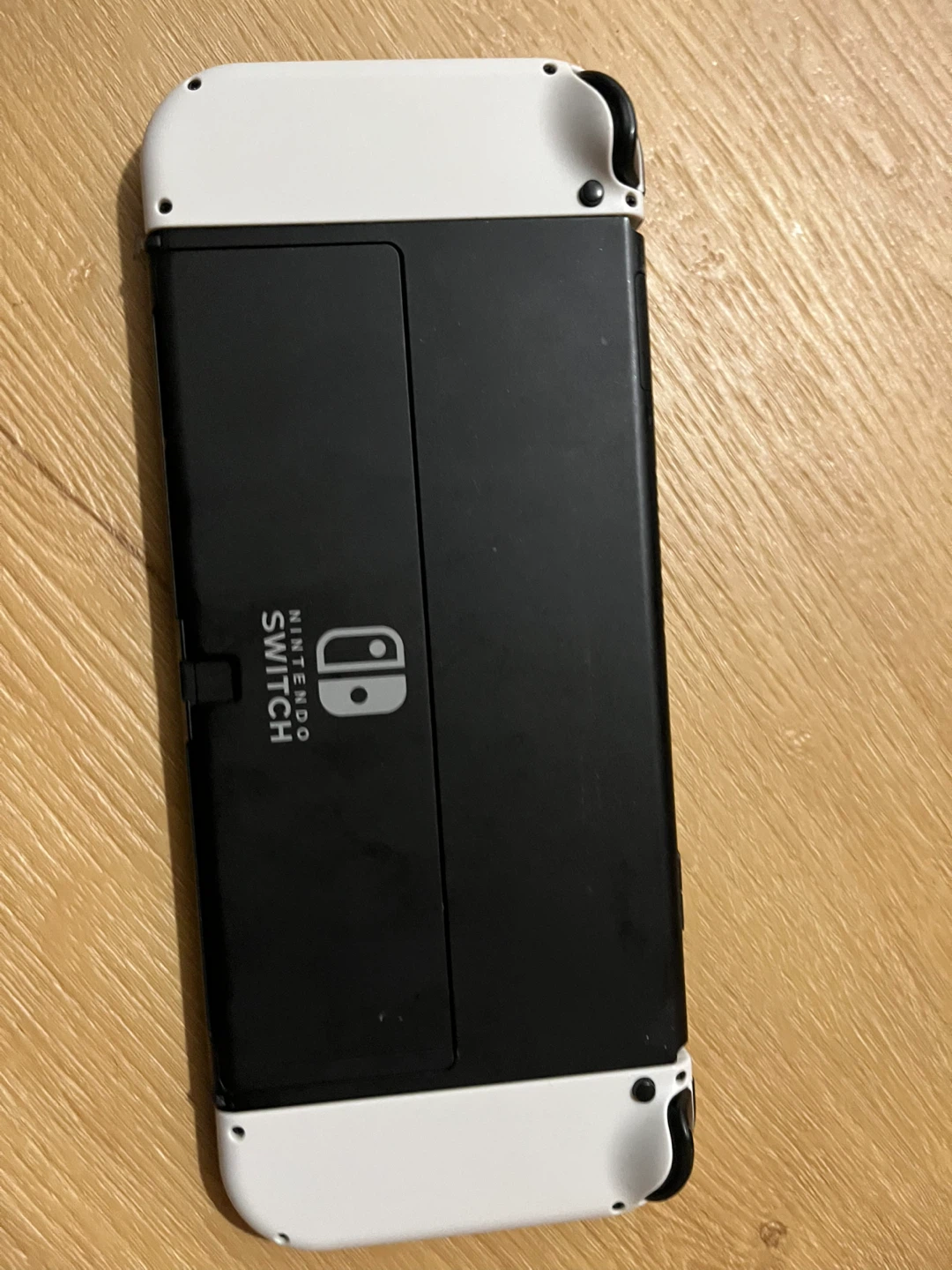 Nintendo Switch Console with Mario Kart 8 Deluxe - photo 3
