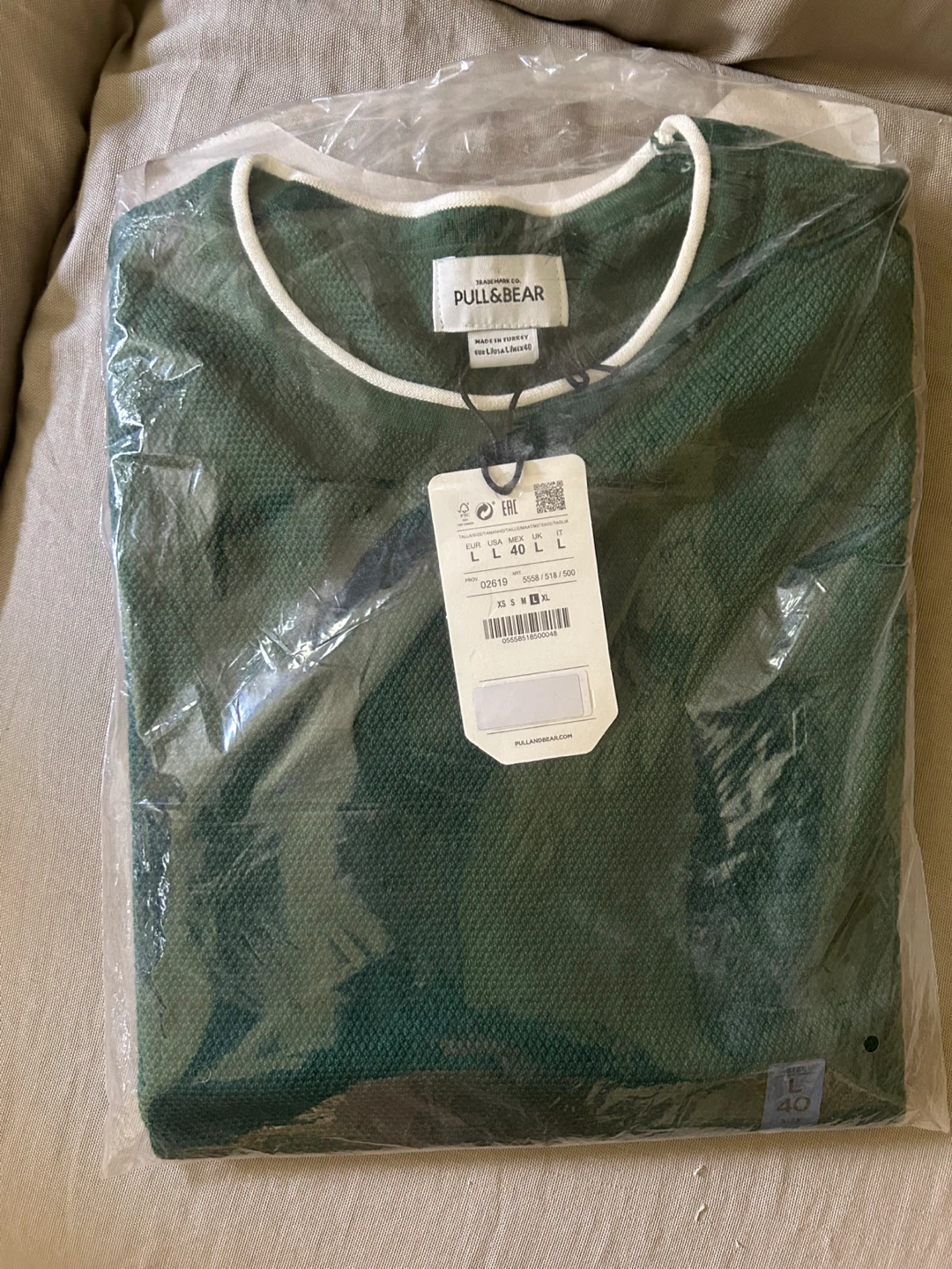 Pull&Bear Men's Textured Contrast-Rib Shirt - size Large - photo 2