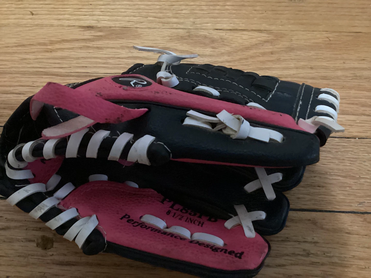 ⚽️Rawlings Baseball Glove small kids