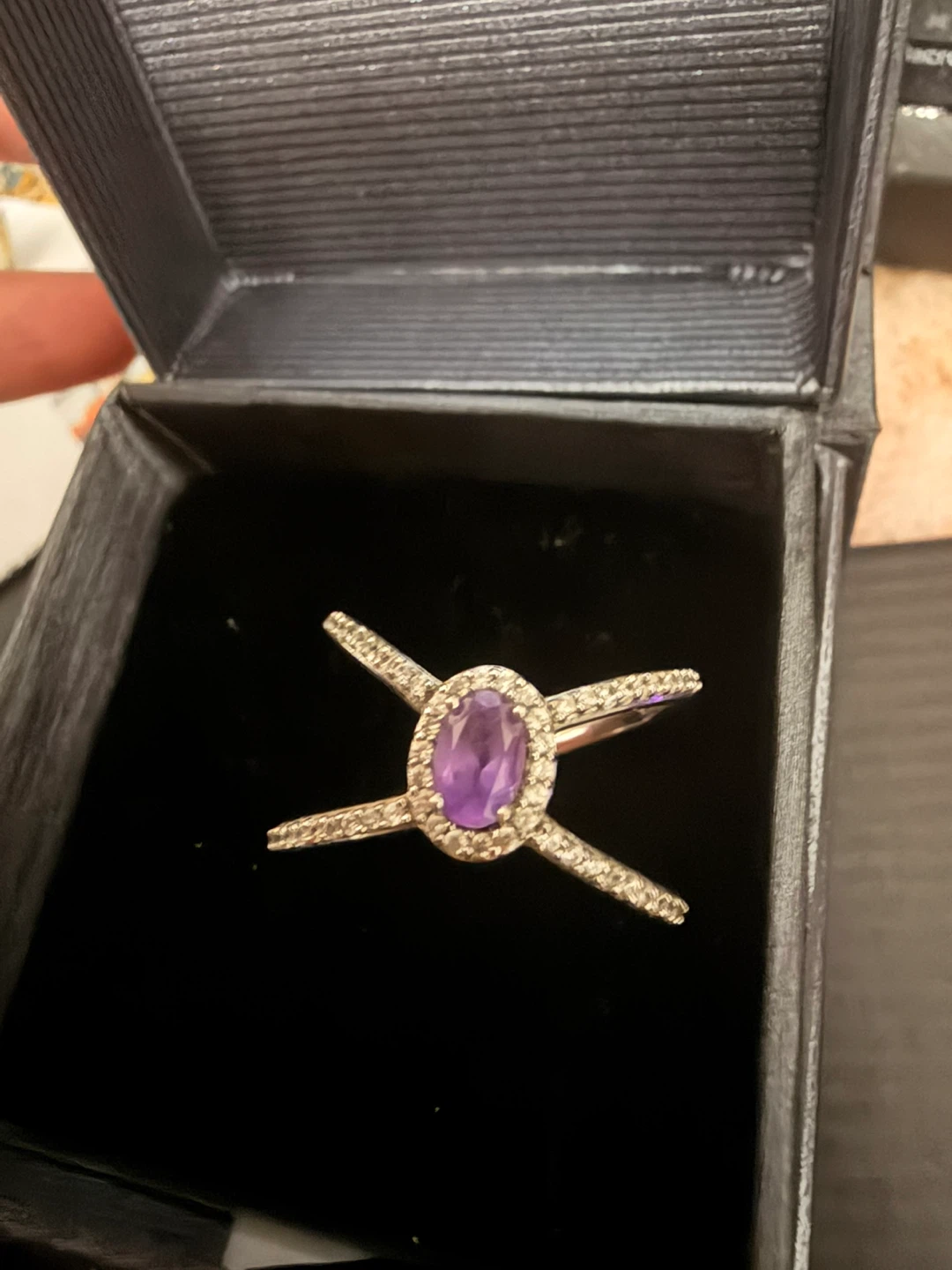 Sterling silver 925 oval Amethyst ring size 6,5
