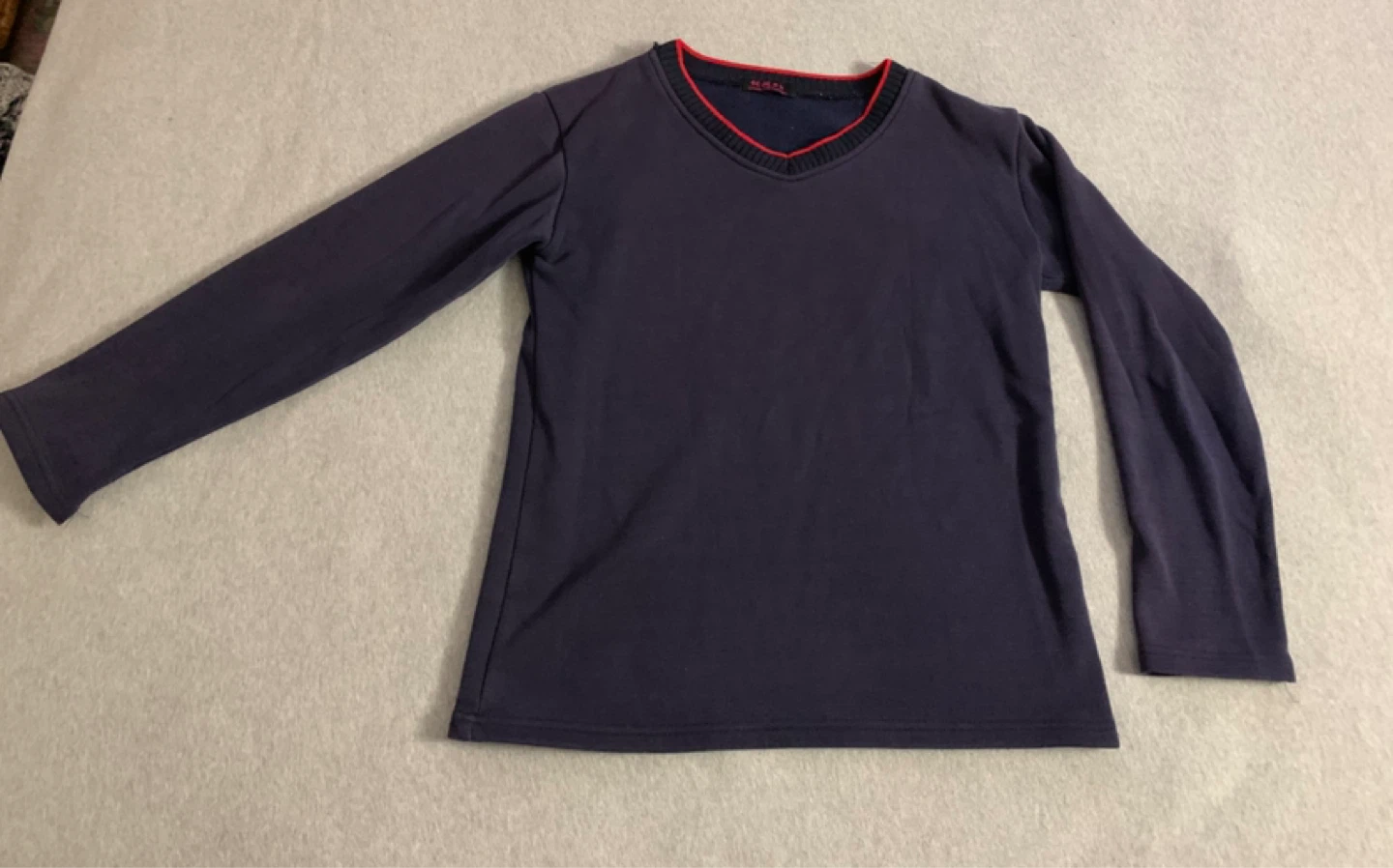 Small Navy Sweater - SLEEVE CUFF NEEDS STITCHING ⚽️