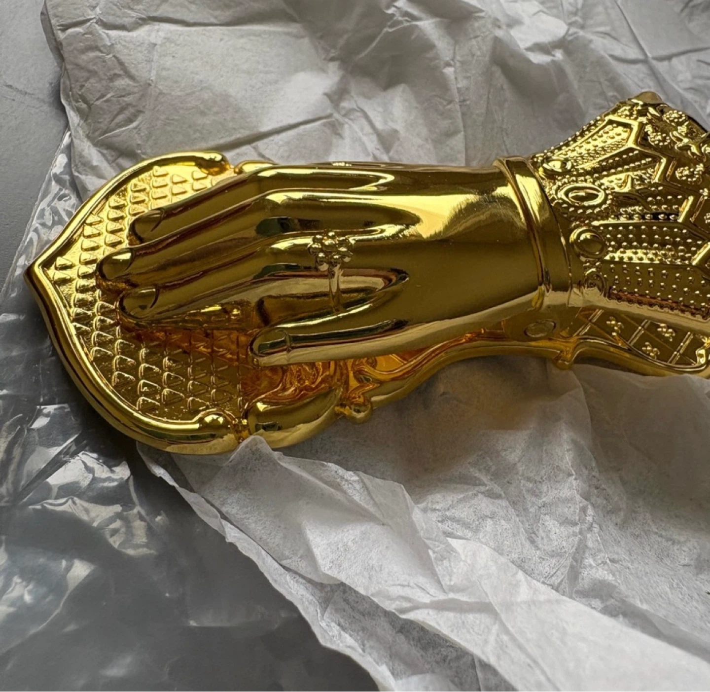 Paperwrld Queen Hand Paperclip ⚽️ - photo 2