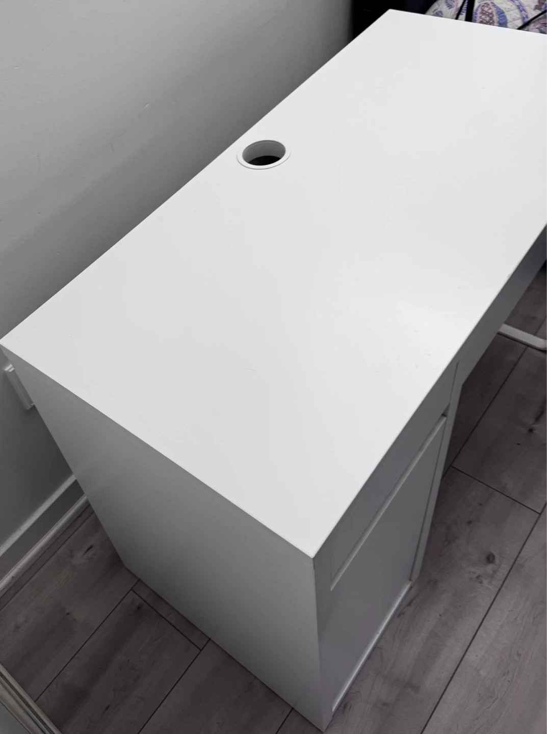 White Desk with Drawer