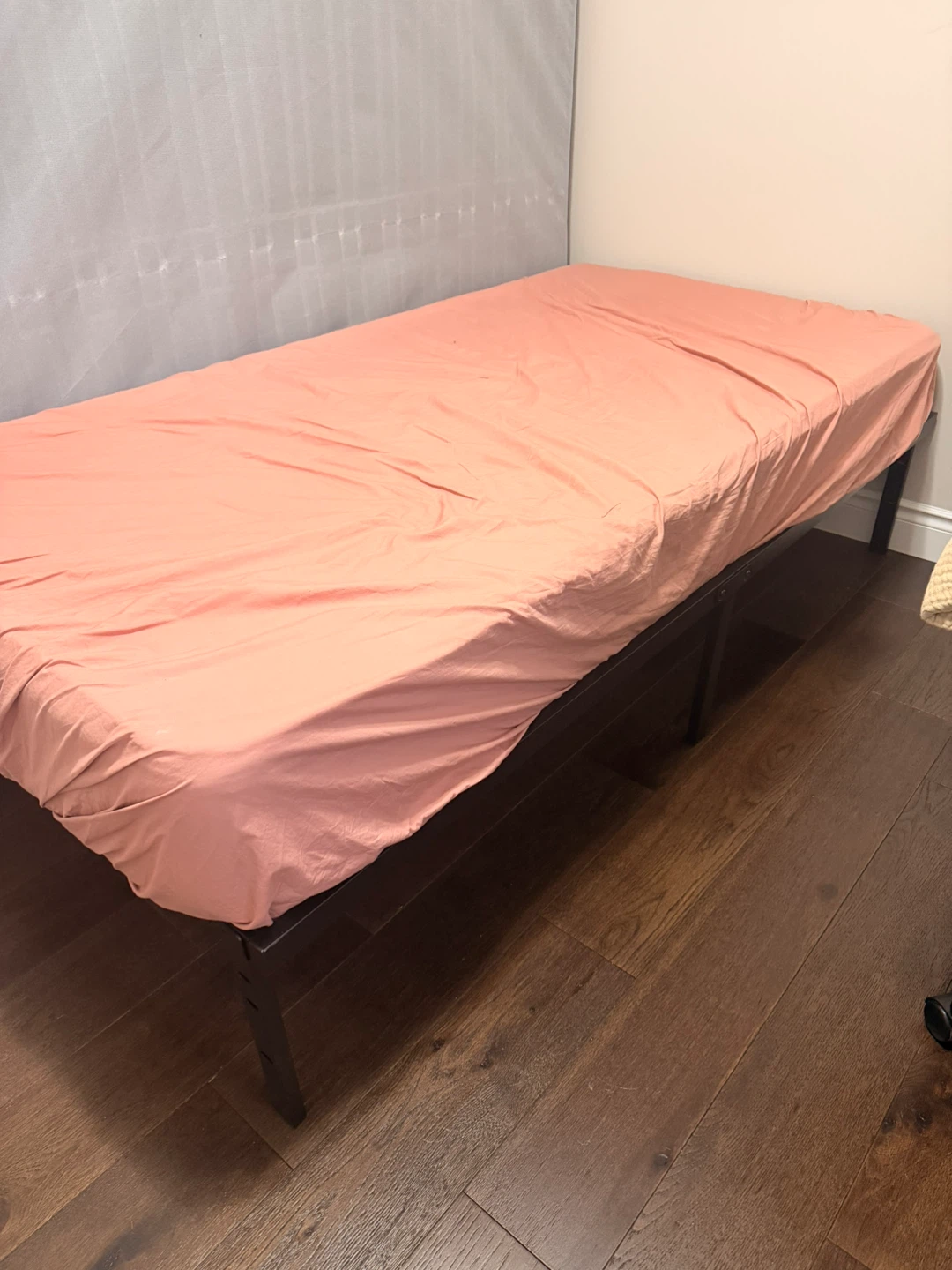 Single bed with mattress