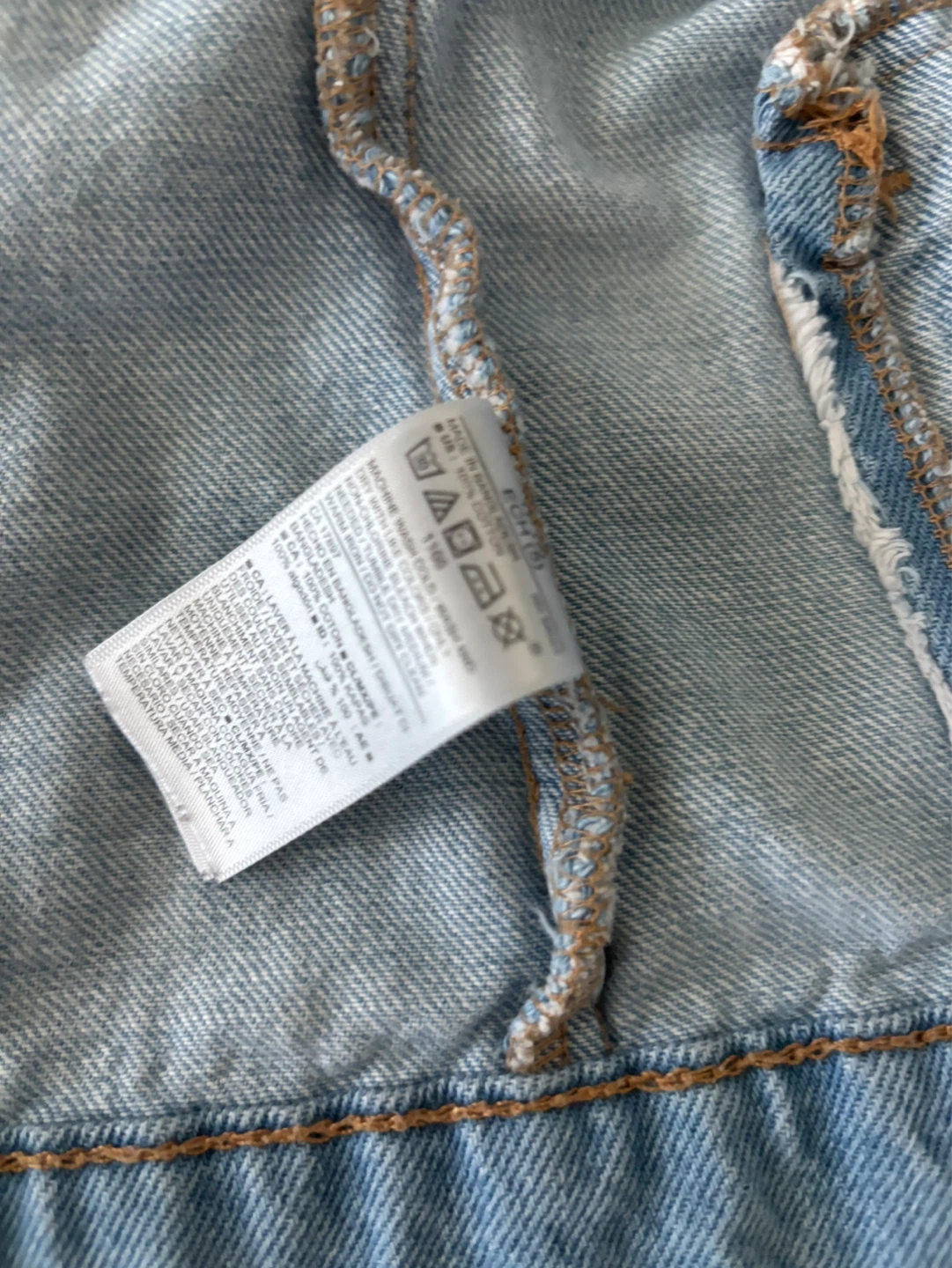 Old Navy Light Wash Denim Vest Size XS (5) - photo 3