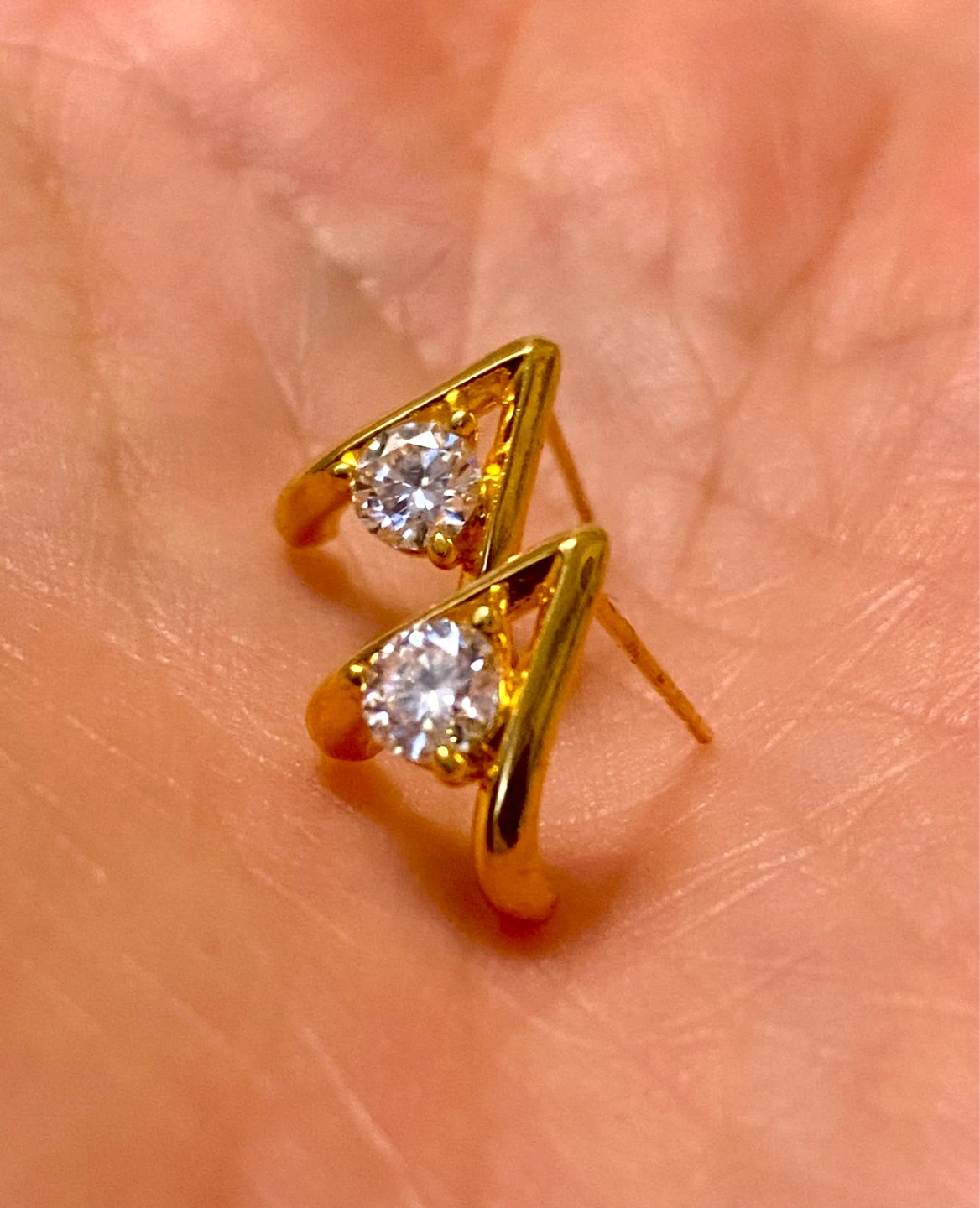 14K Gold Triangle Moissanite Stud Earrings - photo 3