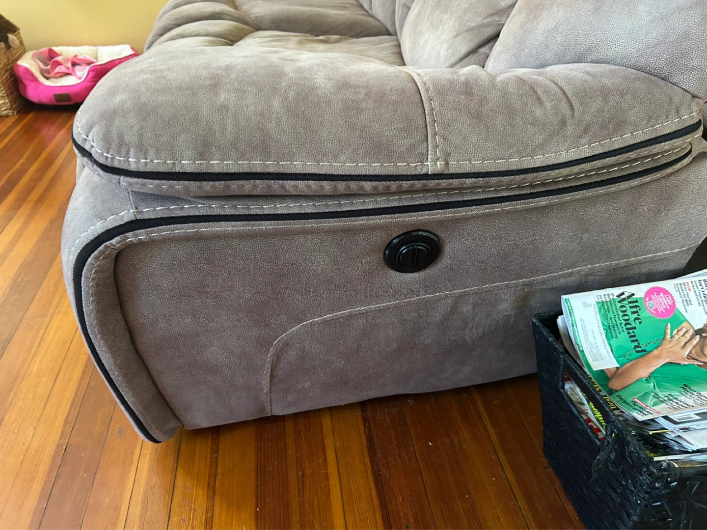 Brown Reclining Sofa - photo 2