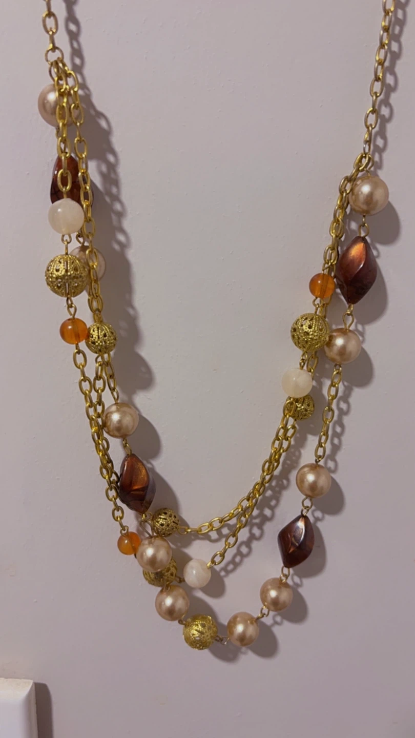 ⚽ Layered Beaded Necklace