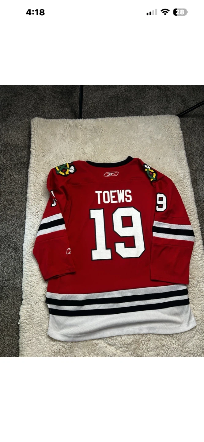 Chicago Blackhawks Jonathan Toews Jersey L/XL - photo 2