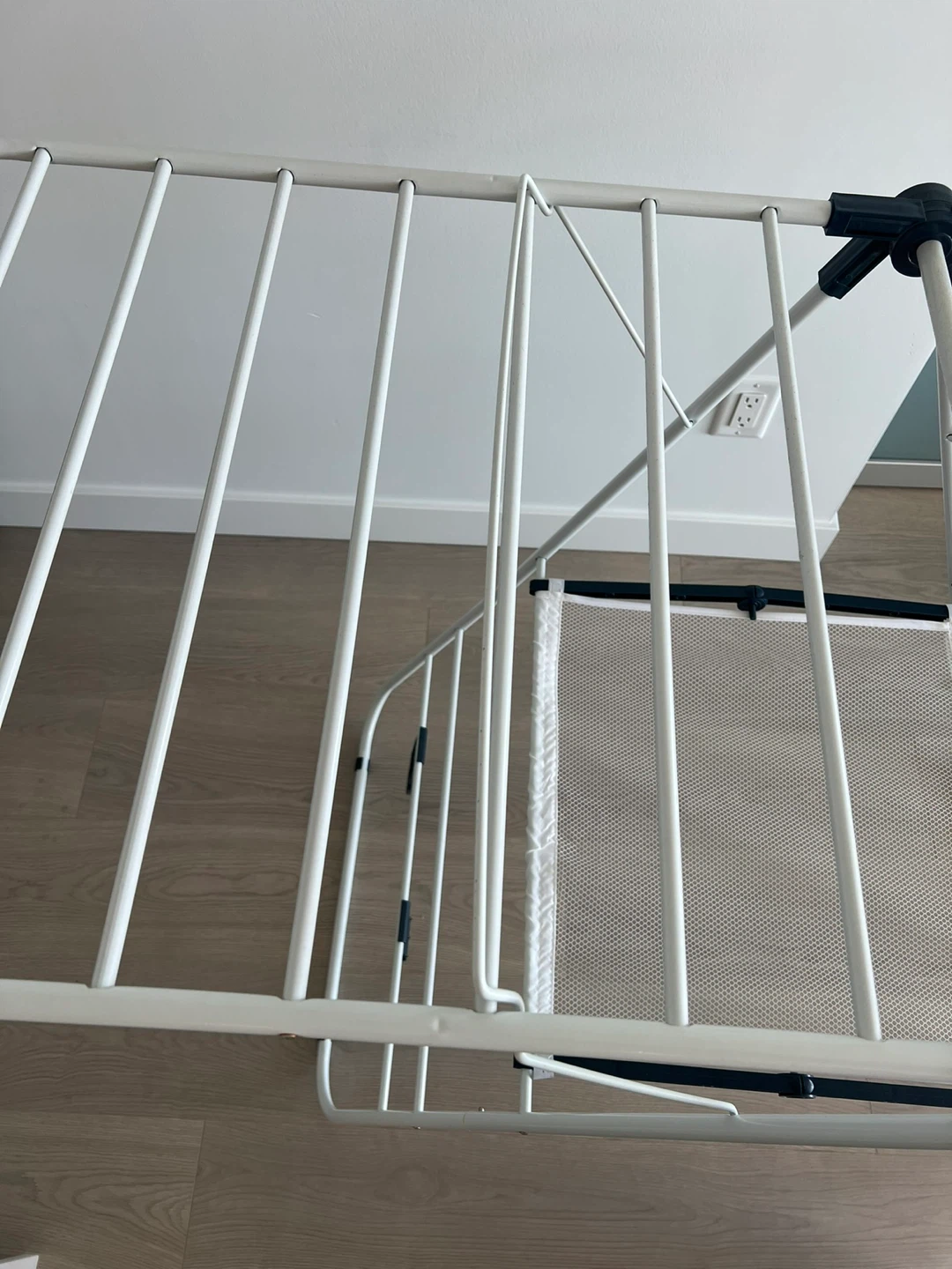 Compact Folding Clothes Drying Rack - photo 3
