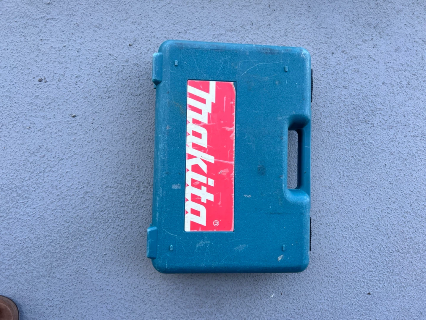 Makita Cordless Drill with Charger and Case - photo 2