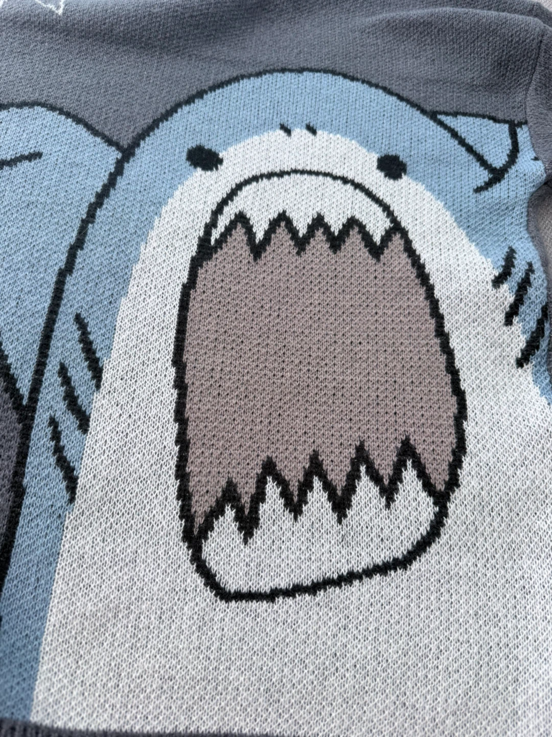 Shark Graphic Knit Sweater Size S Gray Harajuku Korean Style - photo 3
