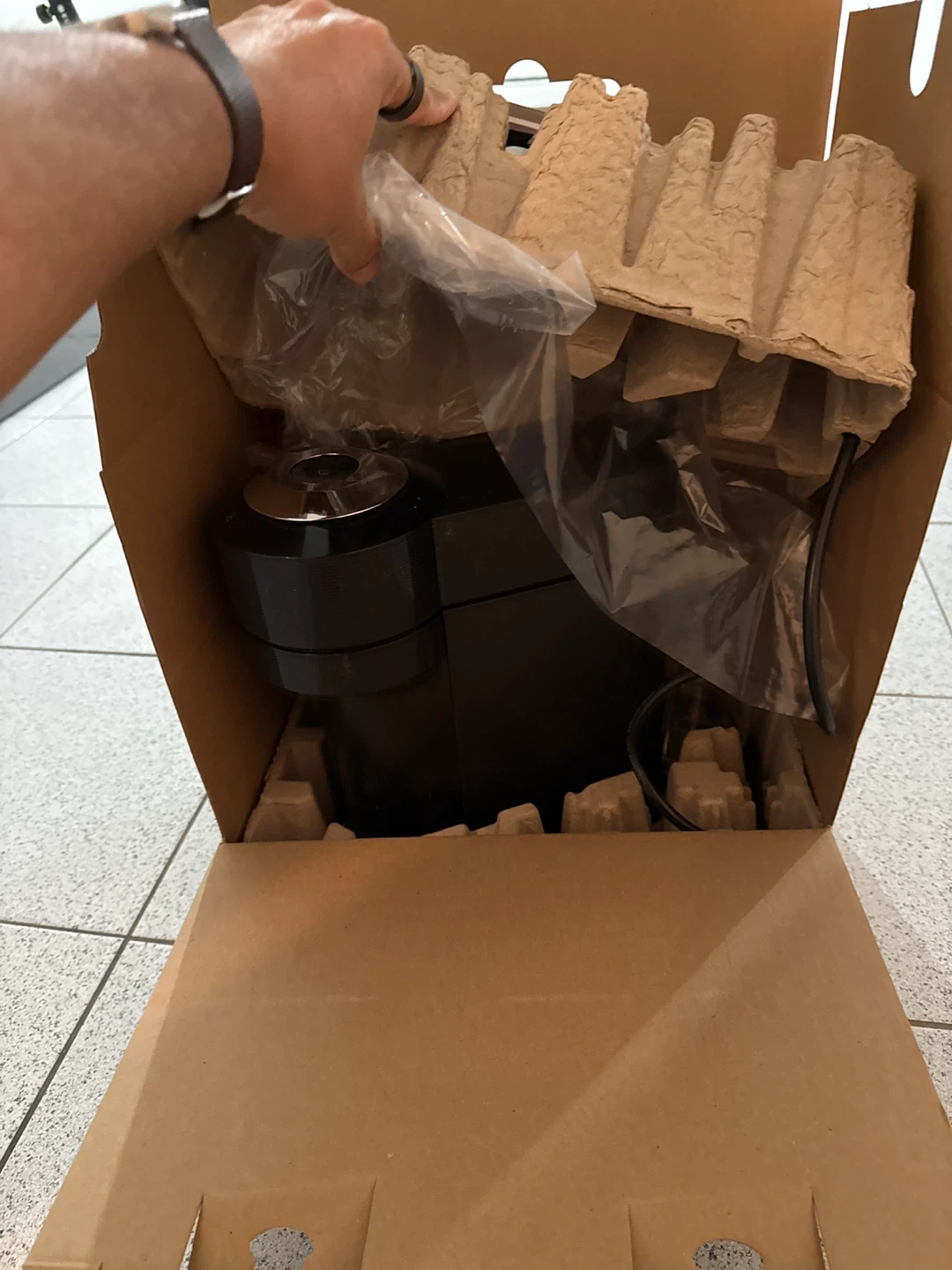 Brand new Nespresso Vertuo Next for sale - photo 5