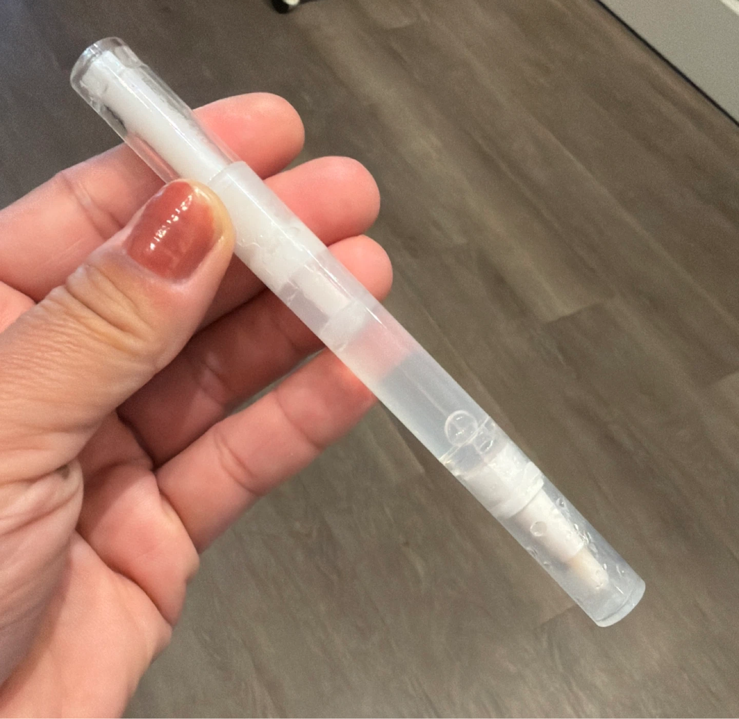 Nail brush with oil ⚽️