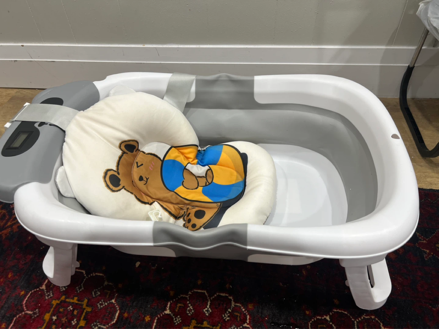 Baby Bath Tub with Teddy Bear Cushion
