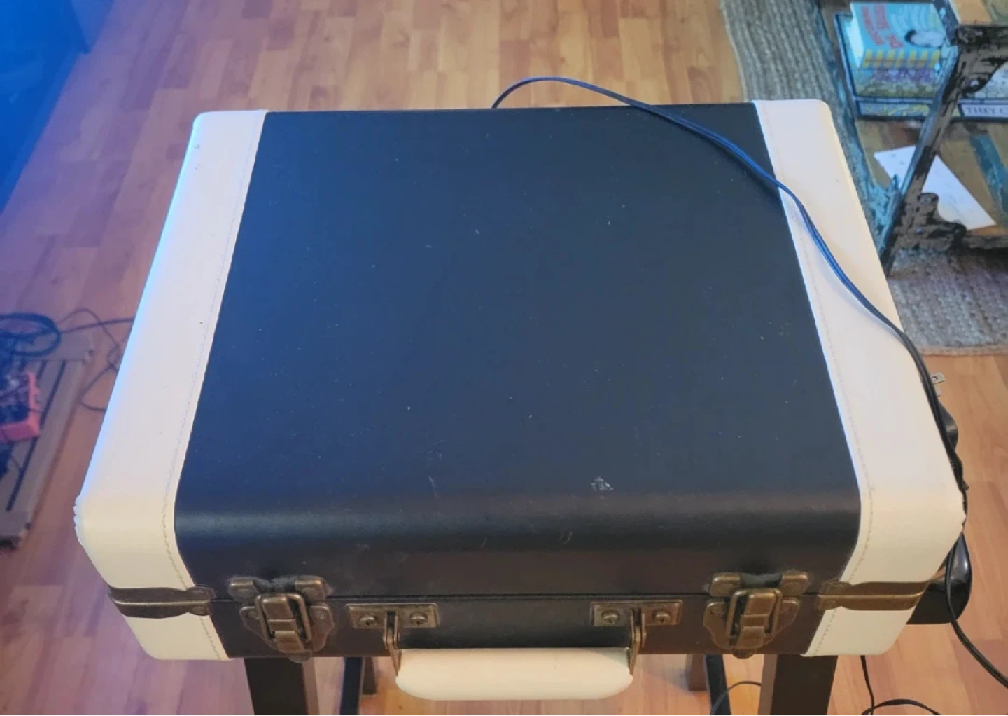 Proscan Turntable Record Player - photo 2