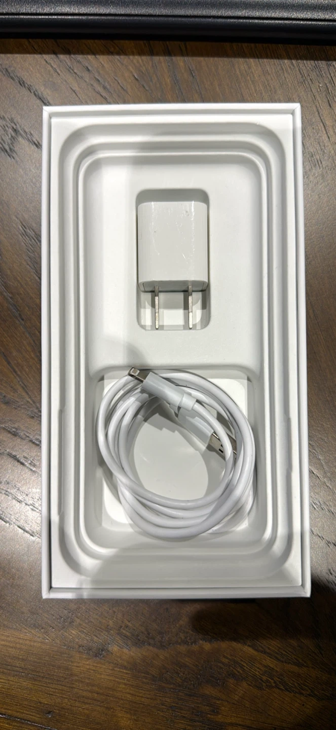 Red Apple iPhone 11 64GB Unlocked - photo 2