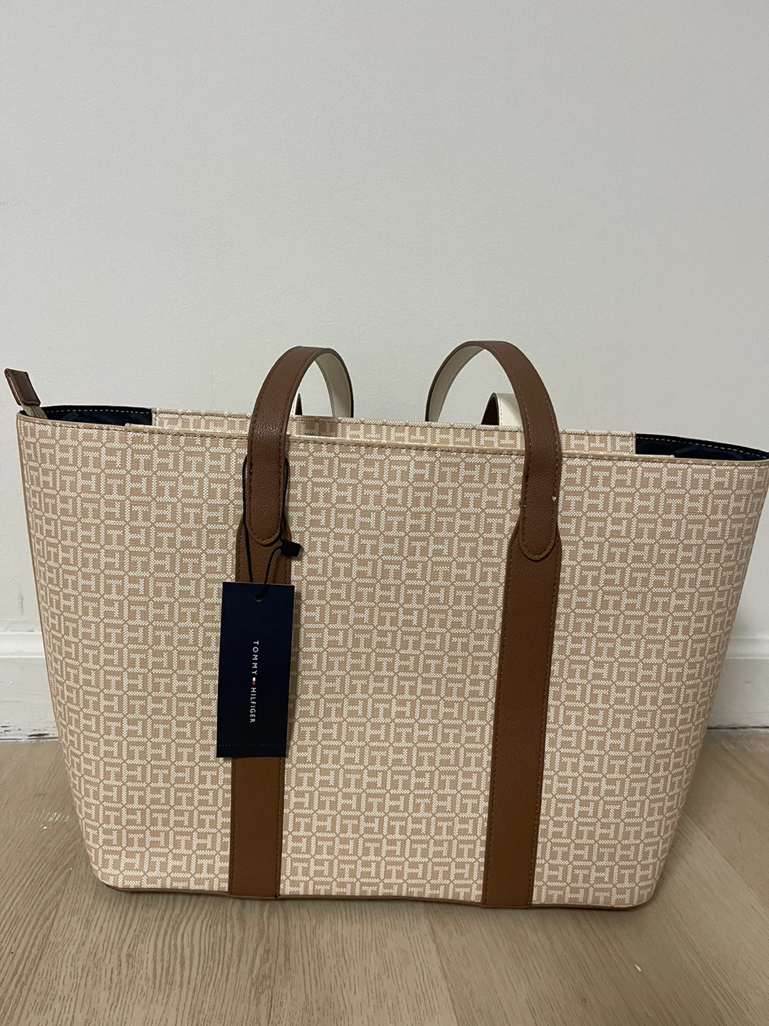 Tommy Hilfiger Tote Bag - photo 2