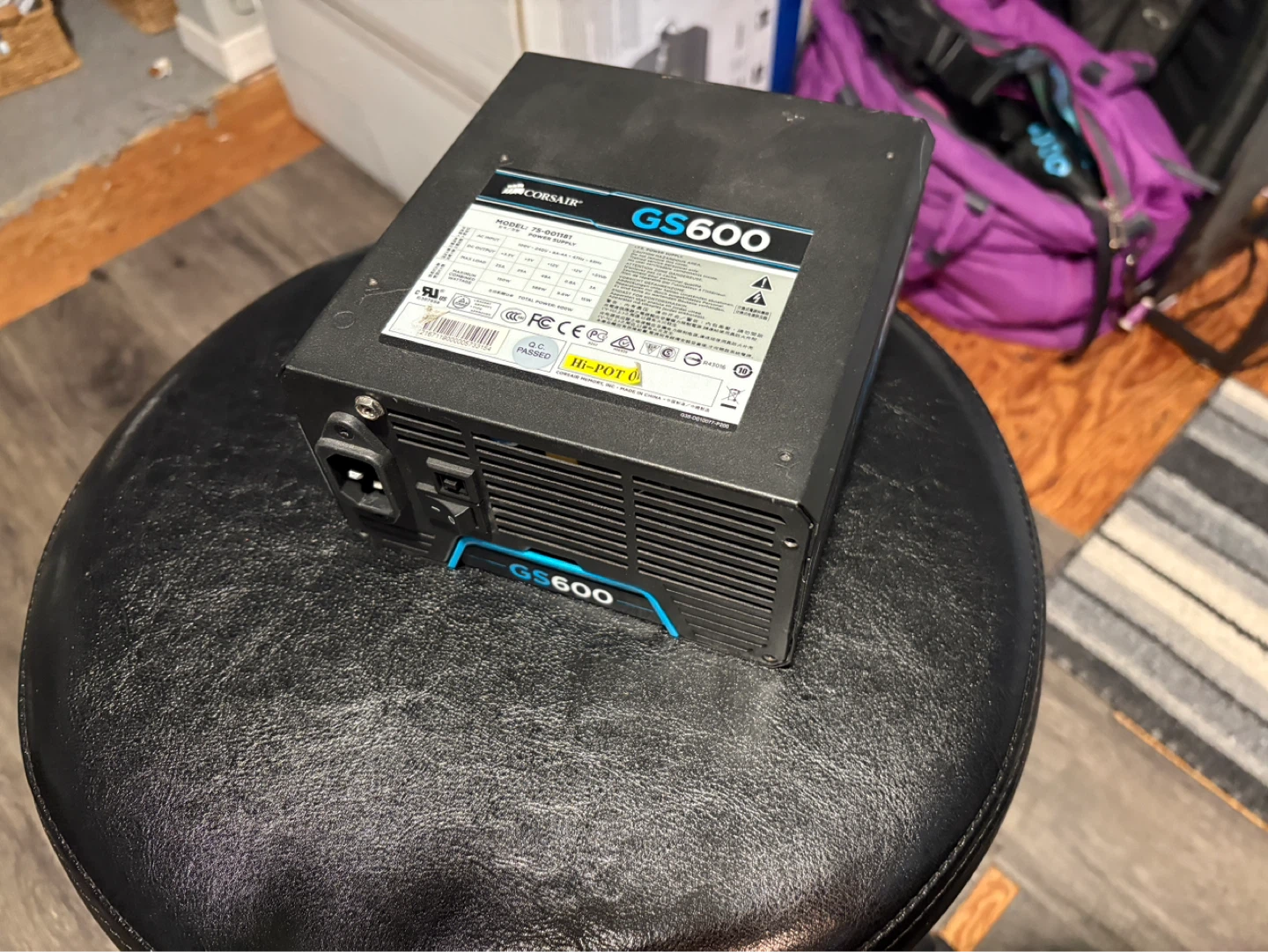 Corsair GS600 Power Supply - photo 4
