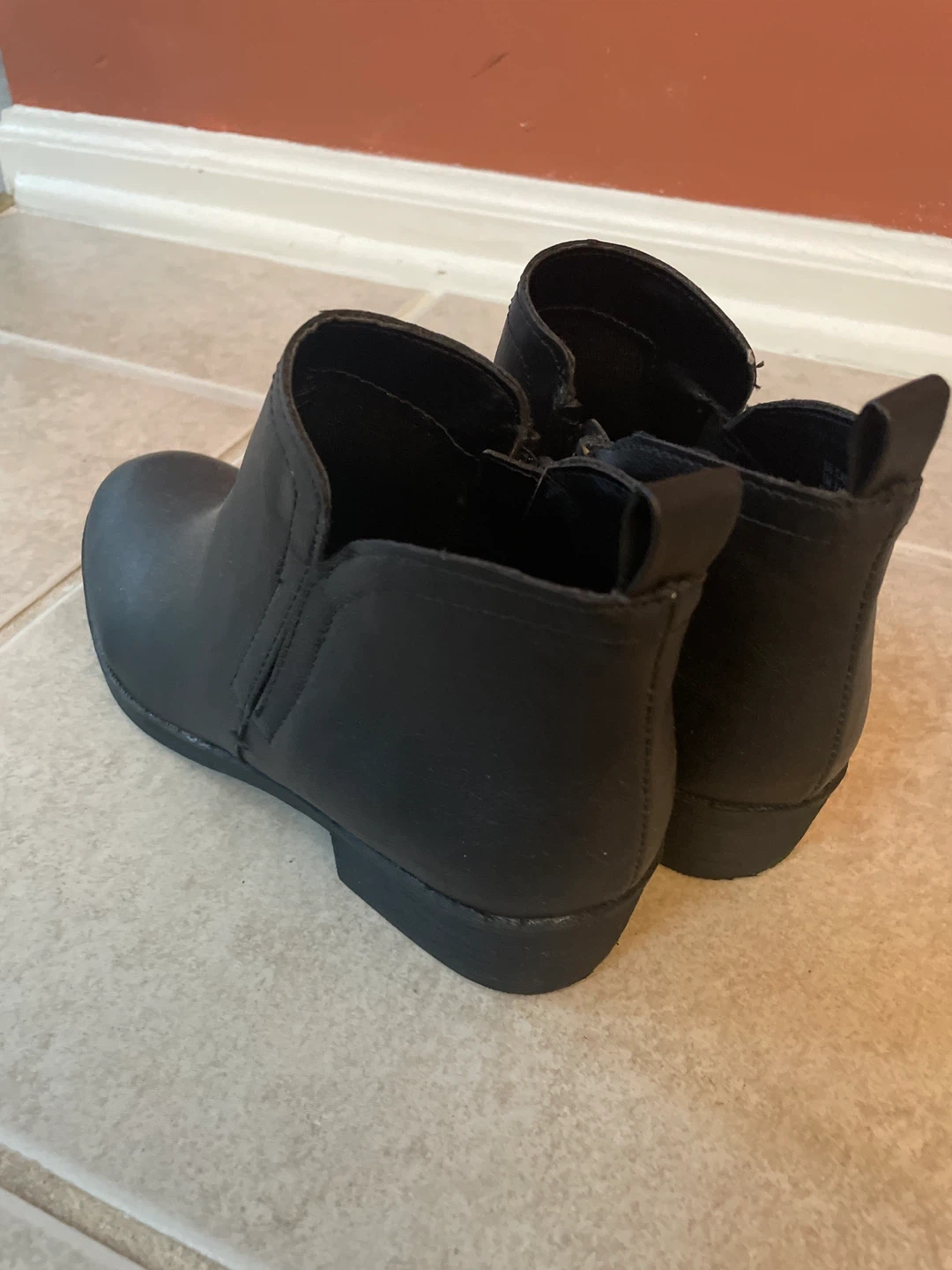 Black Ankle Boots (Sun Stone) - photo 3
