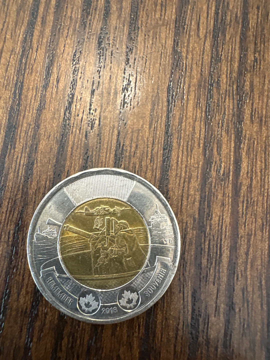 Canada 2 Dollar Coin - 2016 Remembrance Souvenir