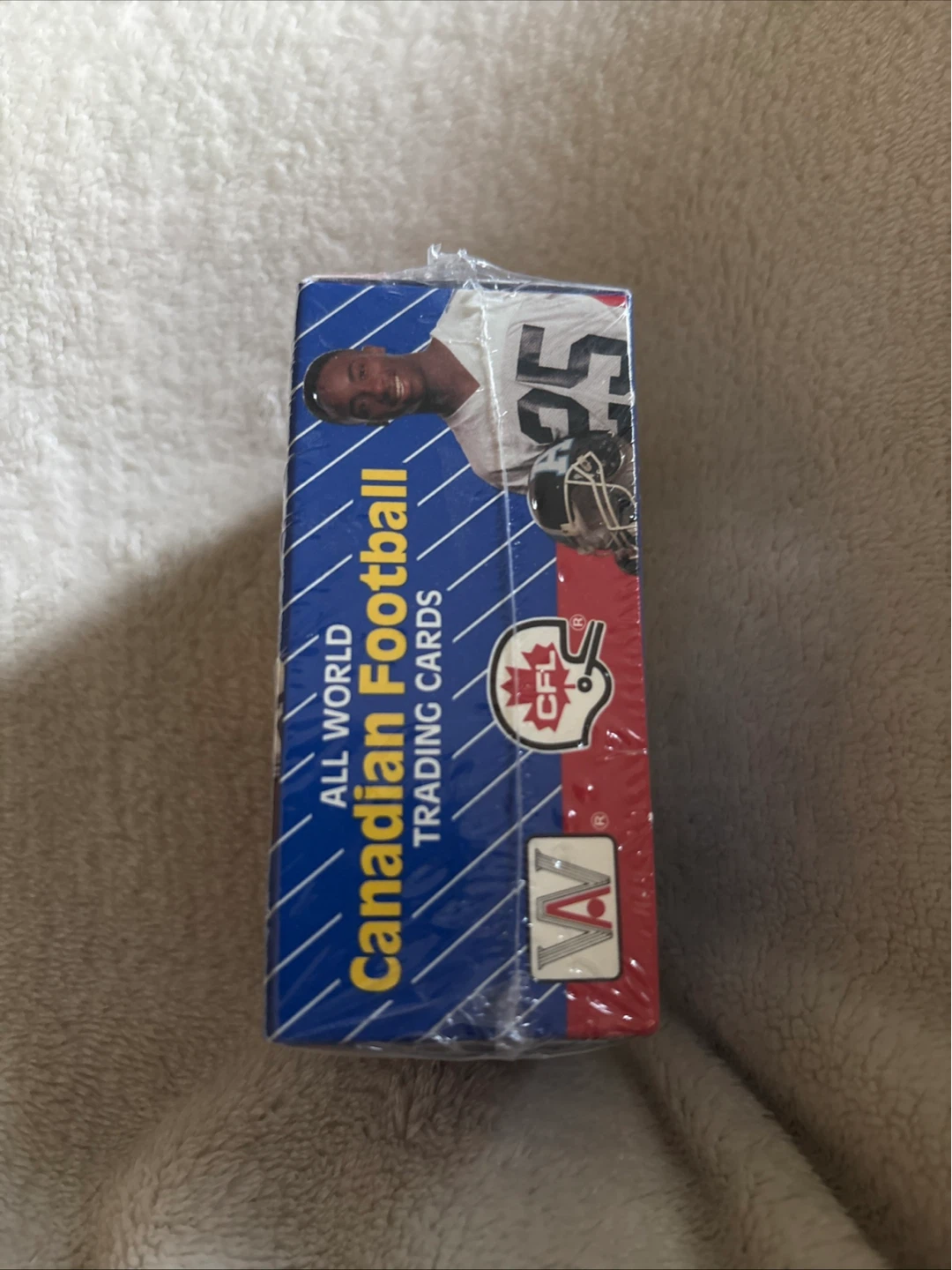 1991 All World Canadian Football Trading Cards Box - photo 2